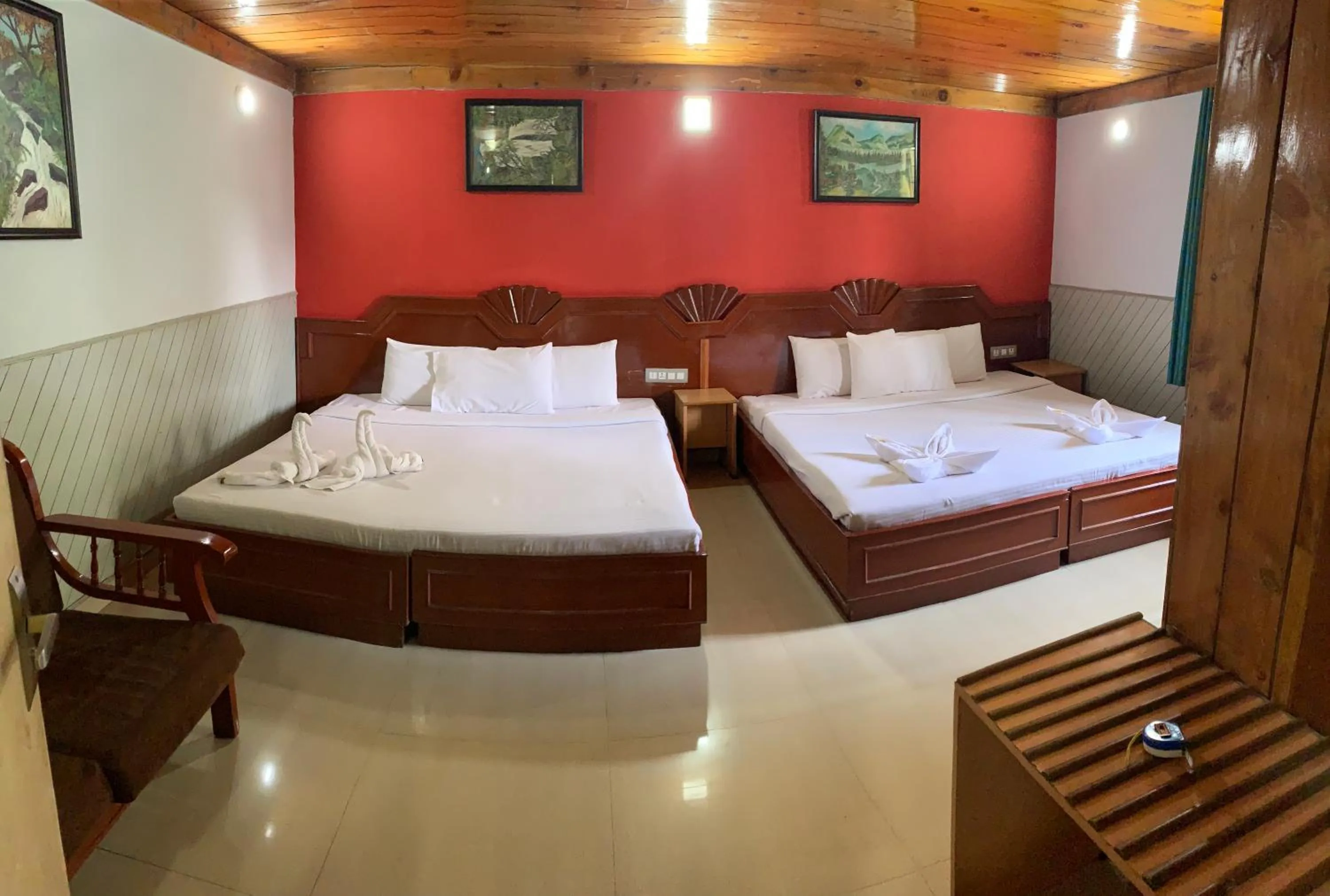 Bed in JC Woodville Manor