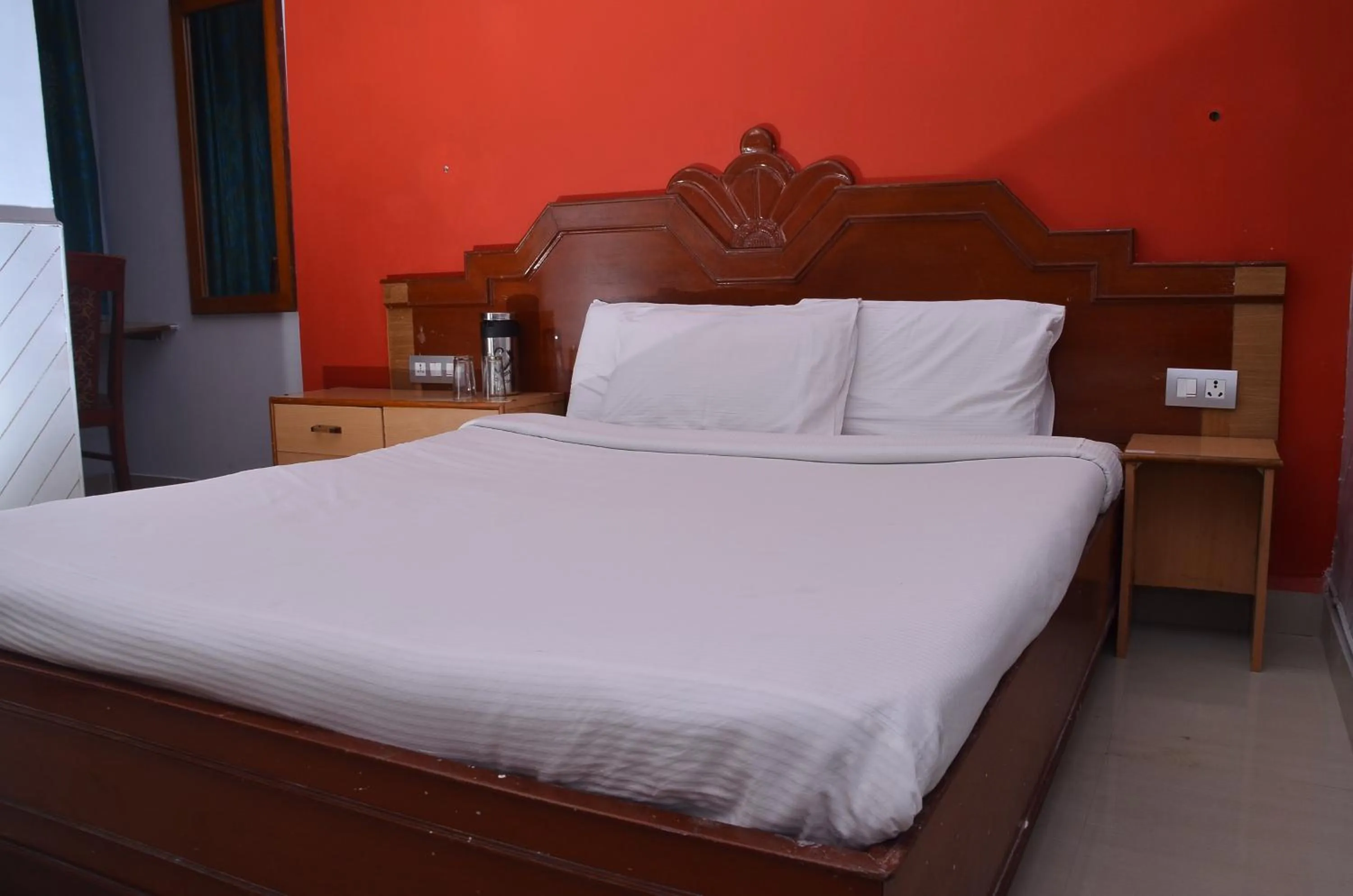 Bed in JC Woodville Manor