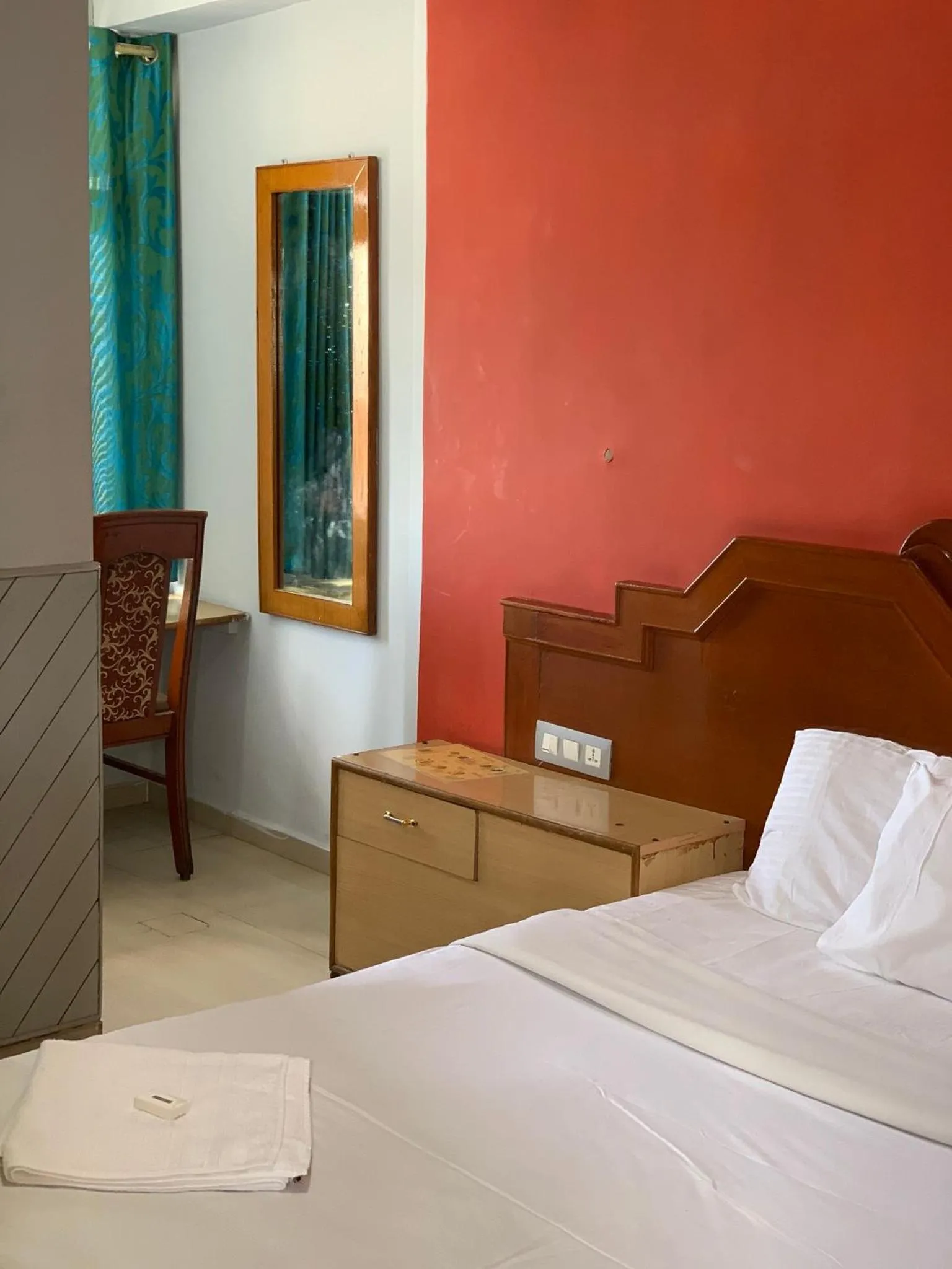 Bed in JC Woodville Manor