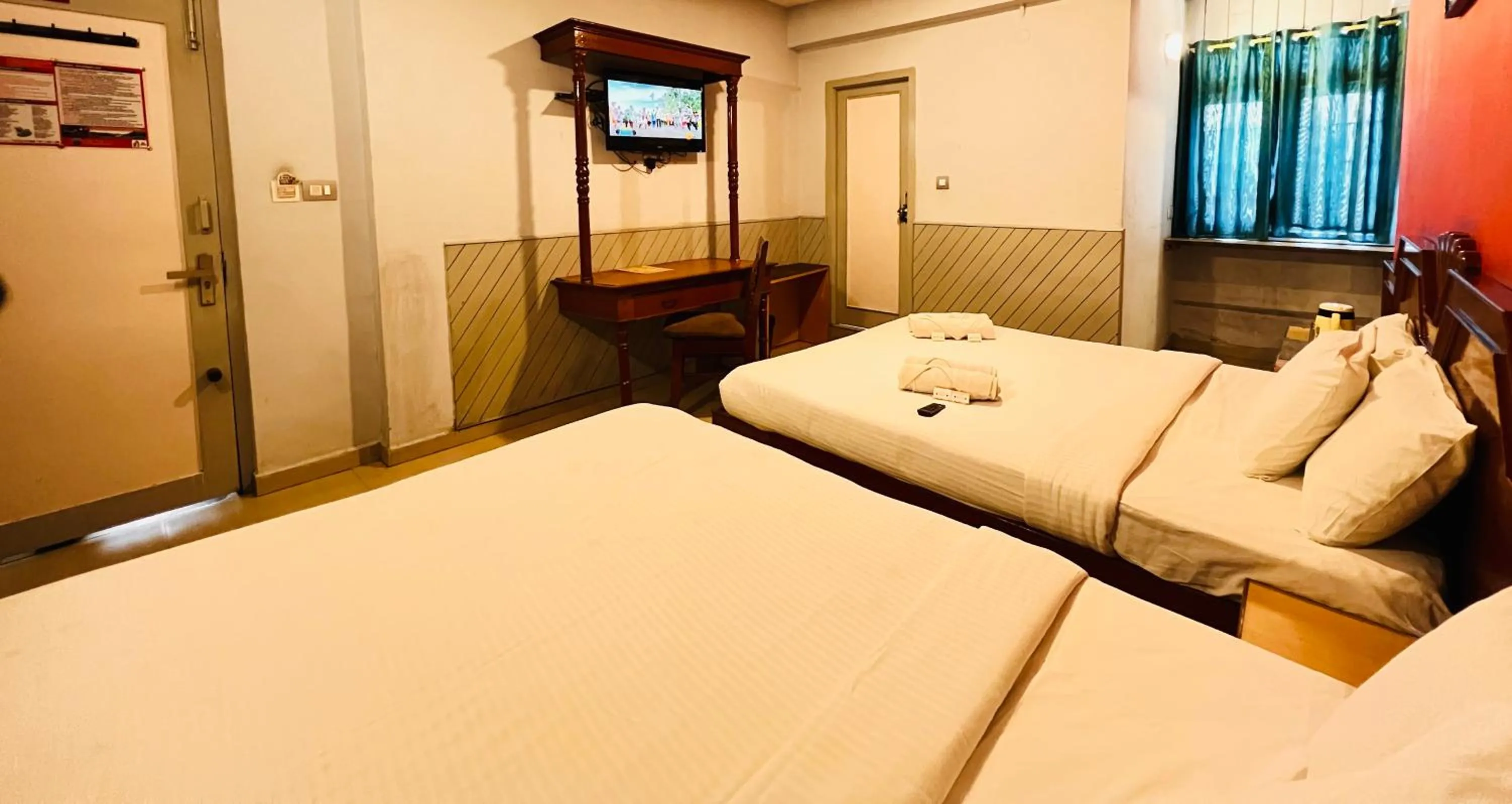 Toilet, Bed in JC Woodville Manor