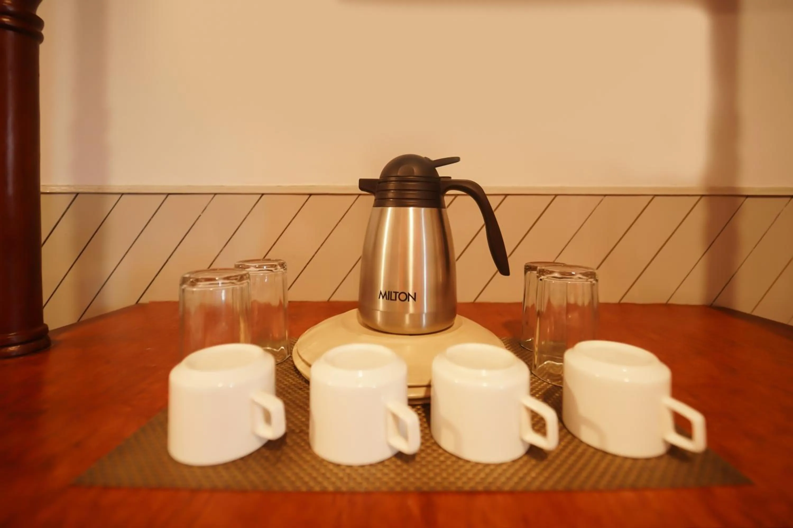 Coffee/tea facilities in JC Woodville Manor