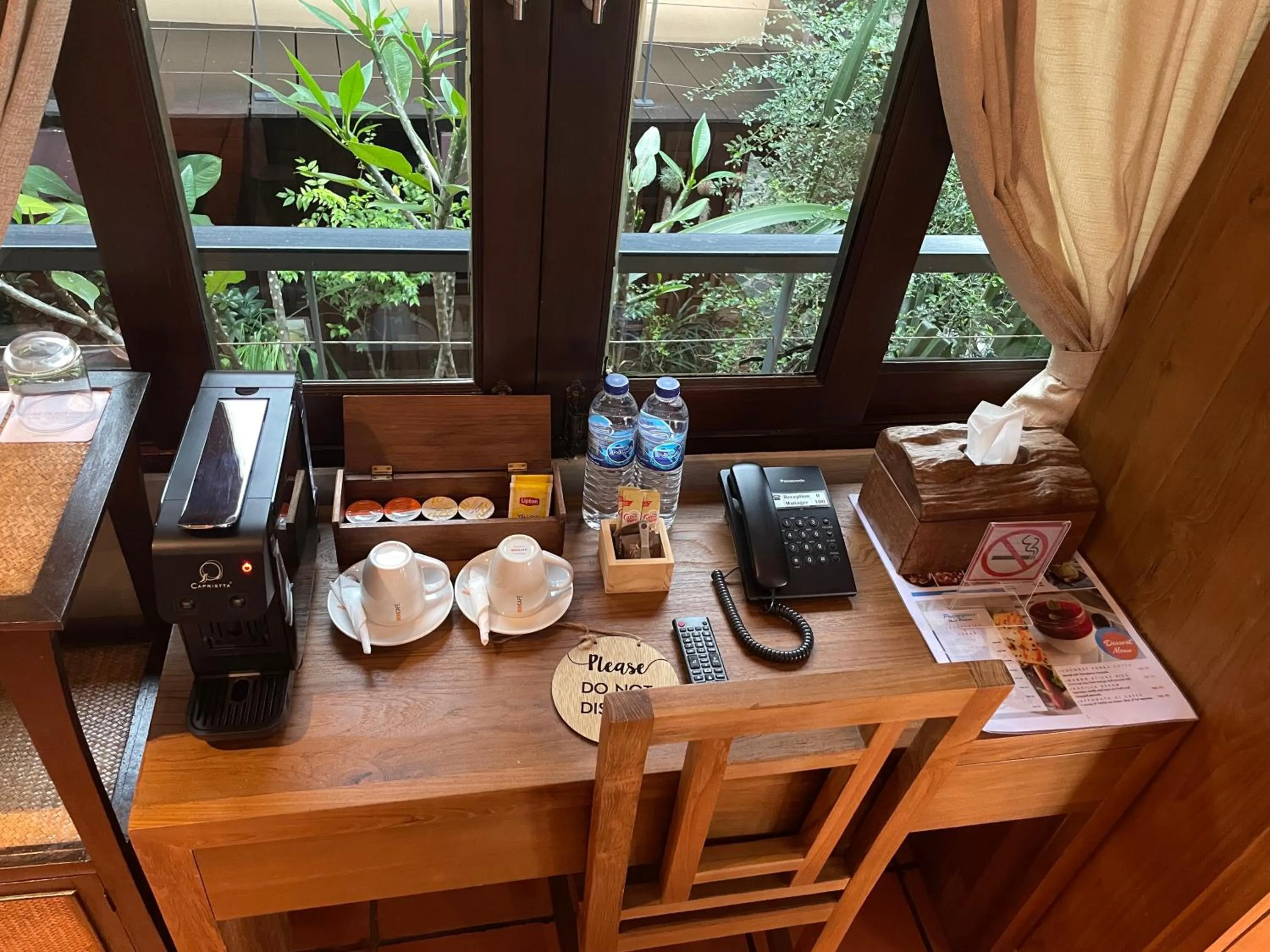 Coffee/tea facilities in Beyond The Blue Horizon Boutique Bungalows