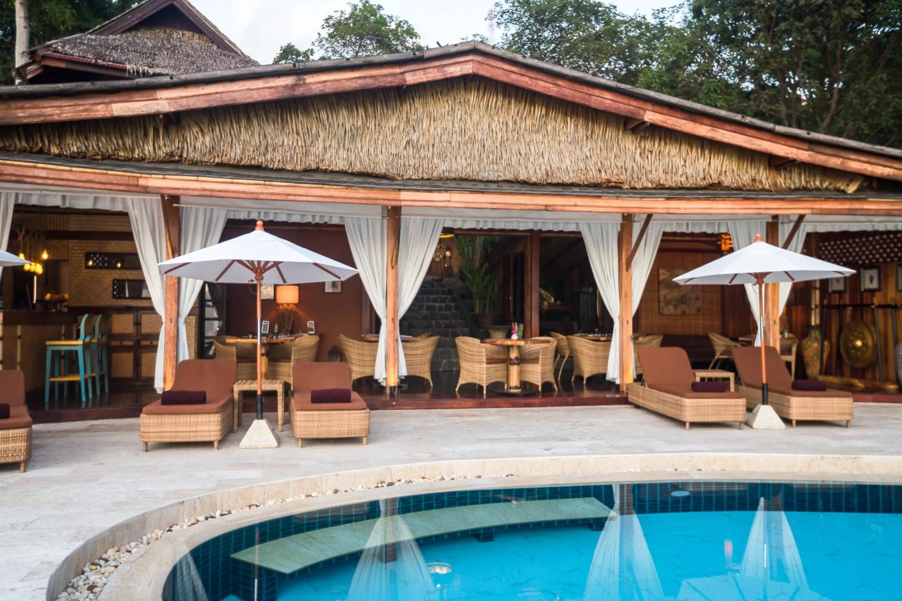 Restaurant/places to eat in Beyond The Blue Horizon Boutique Bungalows