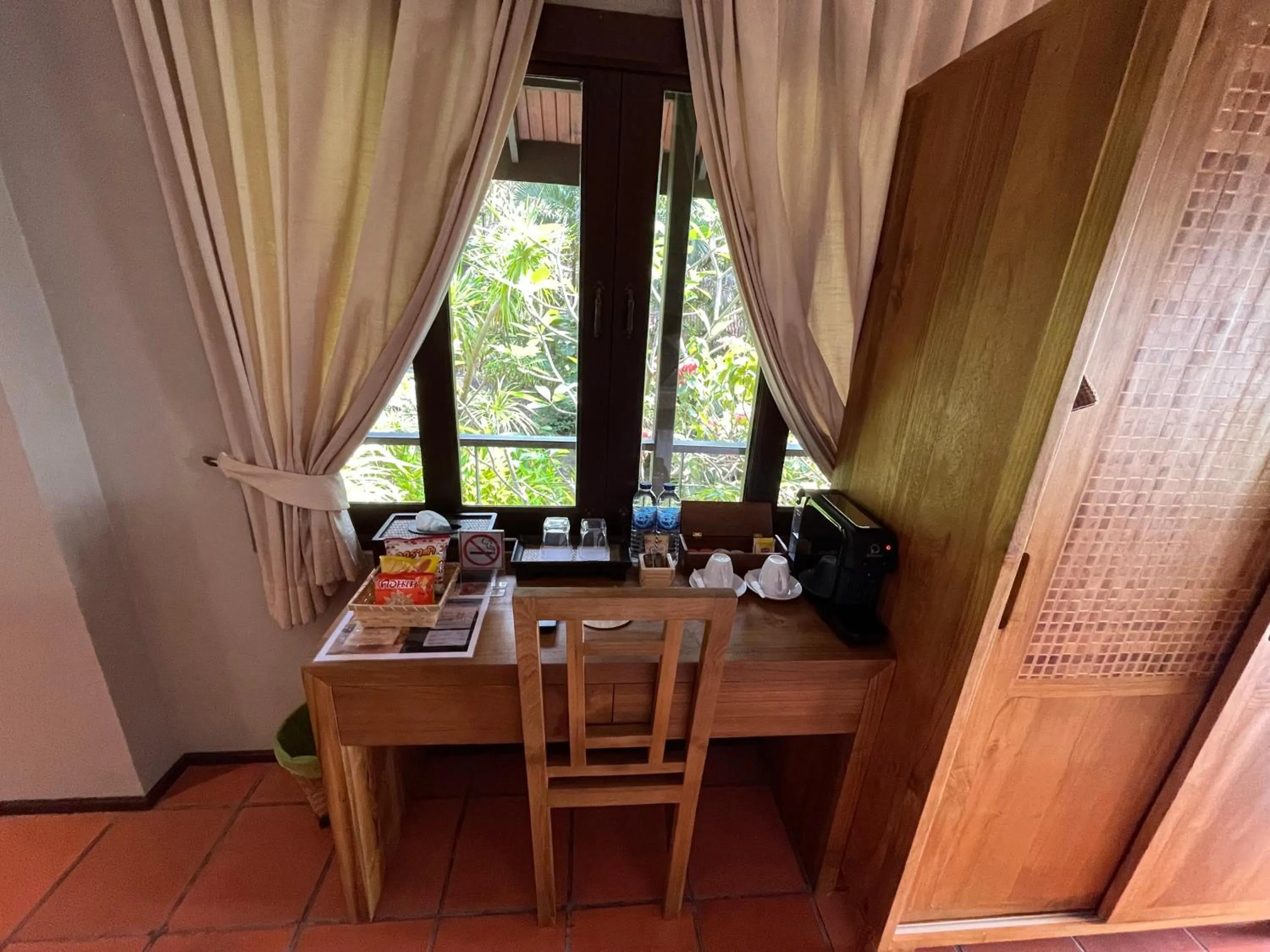 Coffee/tea facilities in Beyond The Blue Horizon Boutique Bungalows