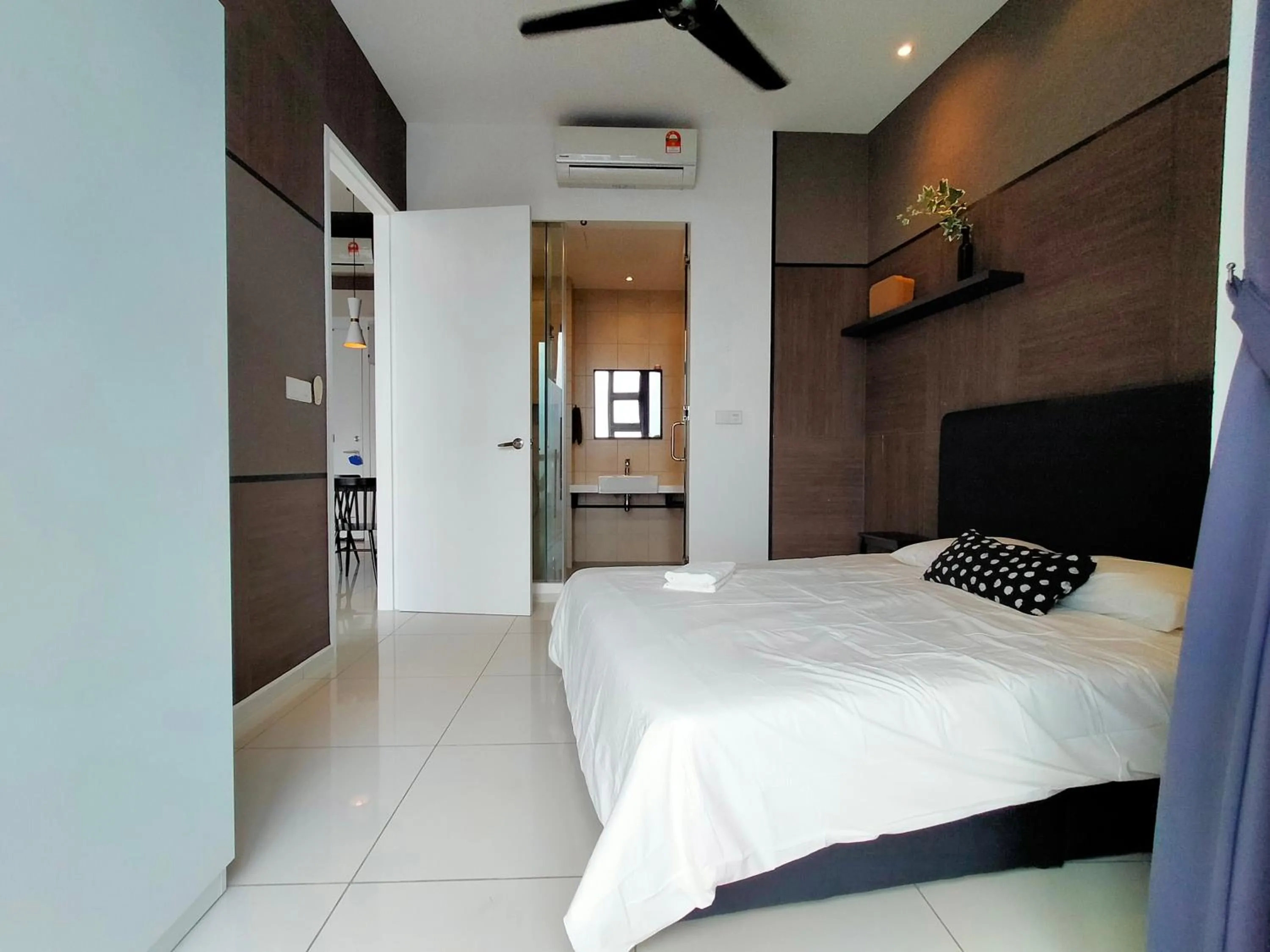 Bed in Robertson Suites Kuala Lumpur