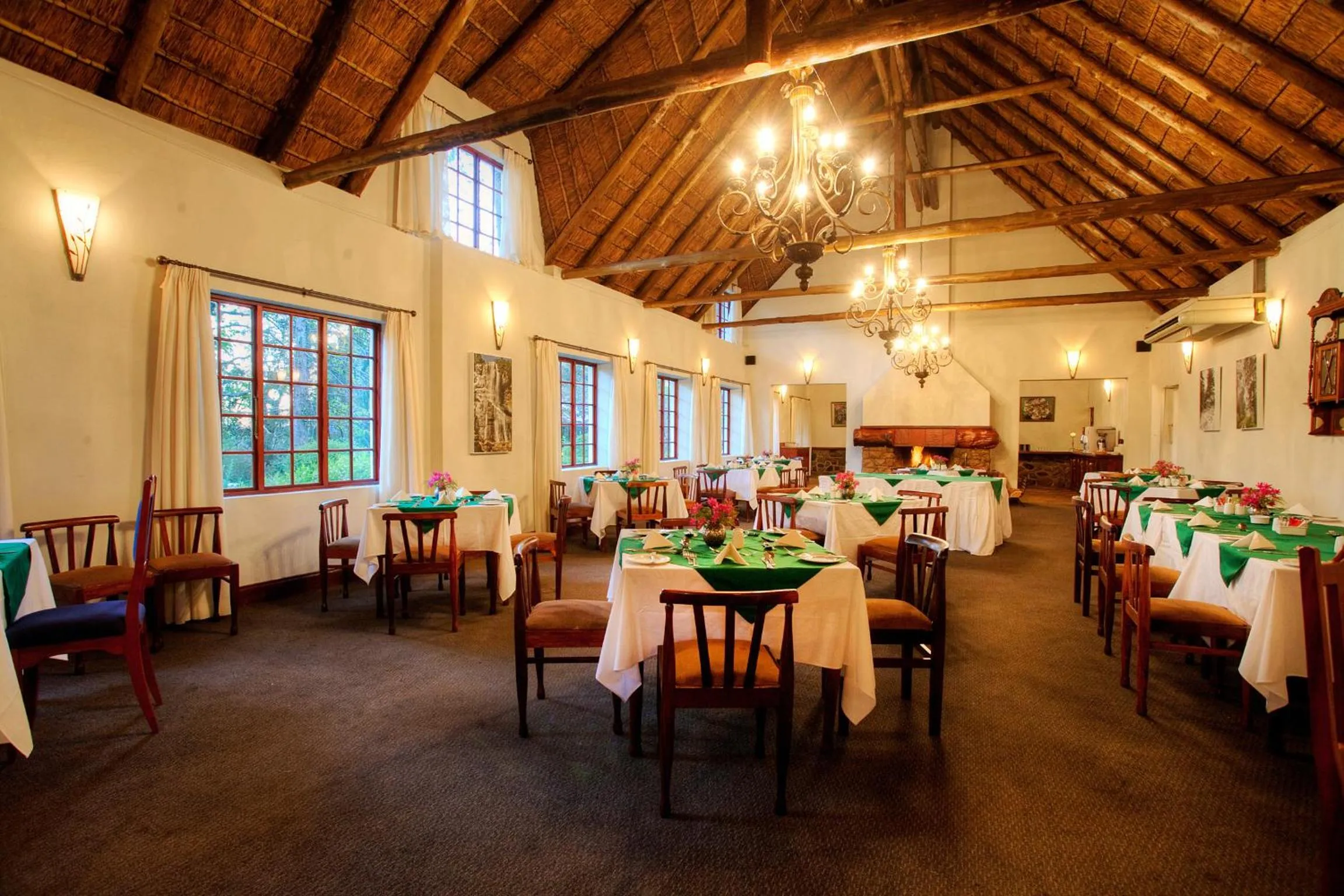 Restaurant/places to eat in Hogsback Arminel Hotel
