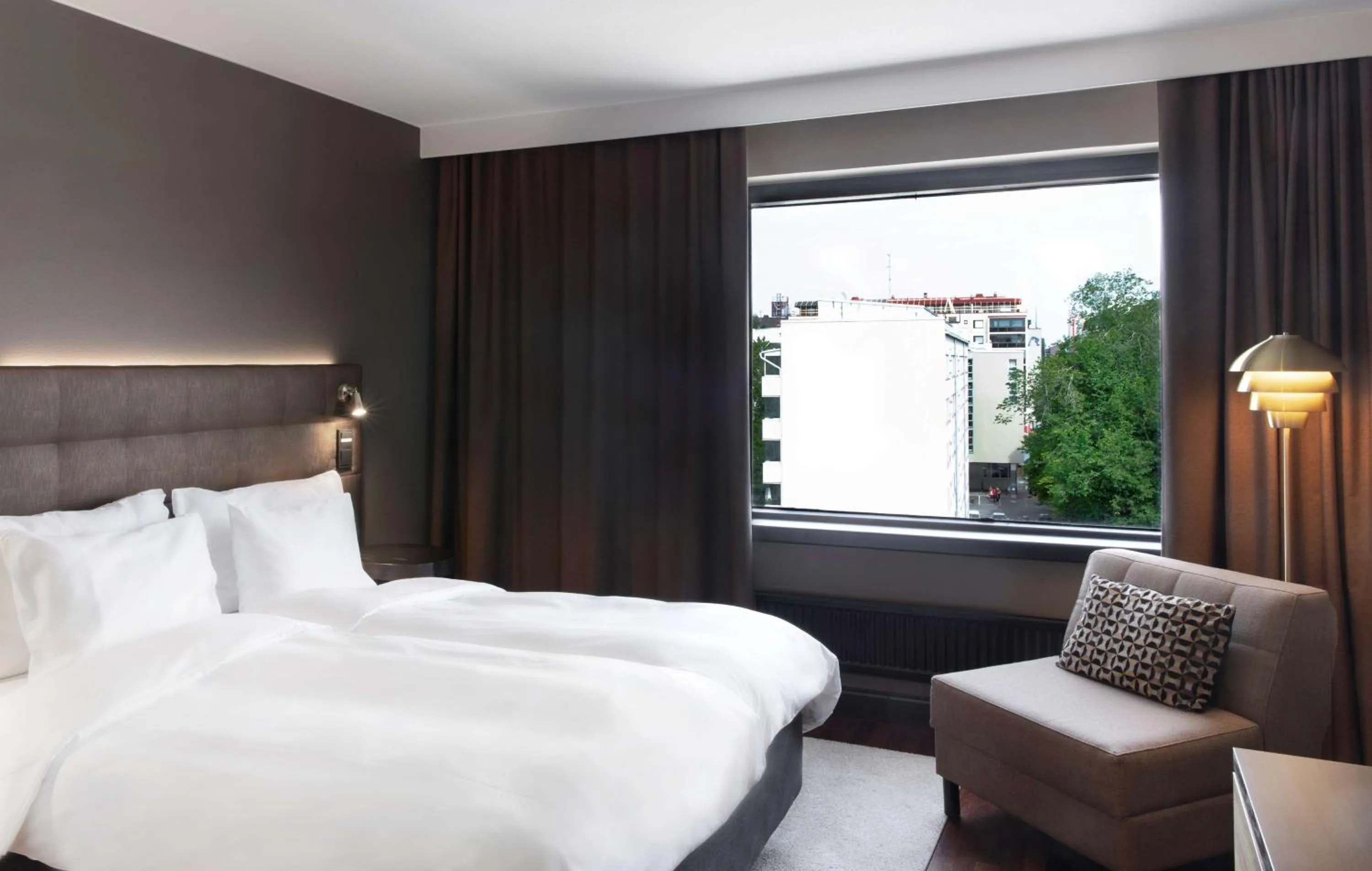 Bedroom, Bed in Radisson Blu Marina Palace Hotel, Turku