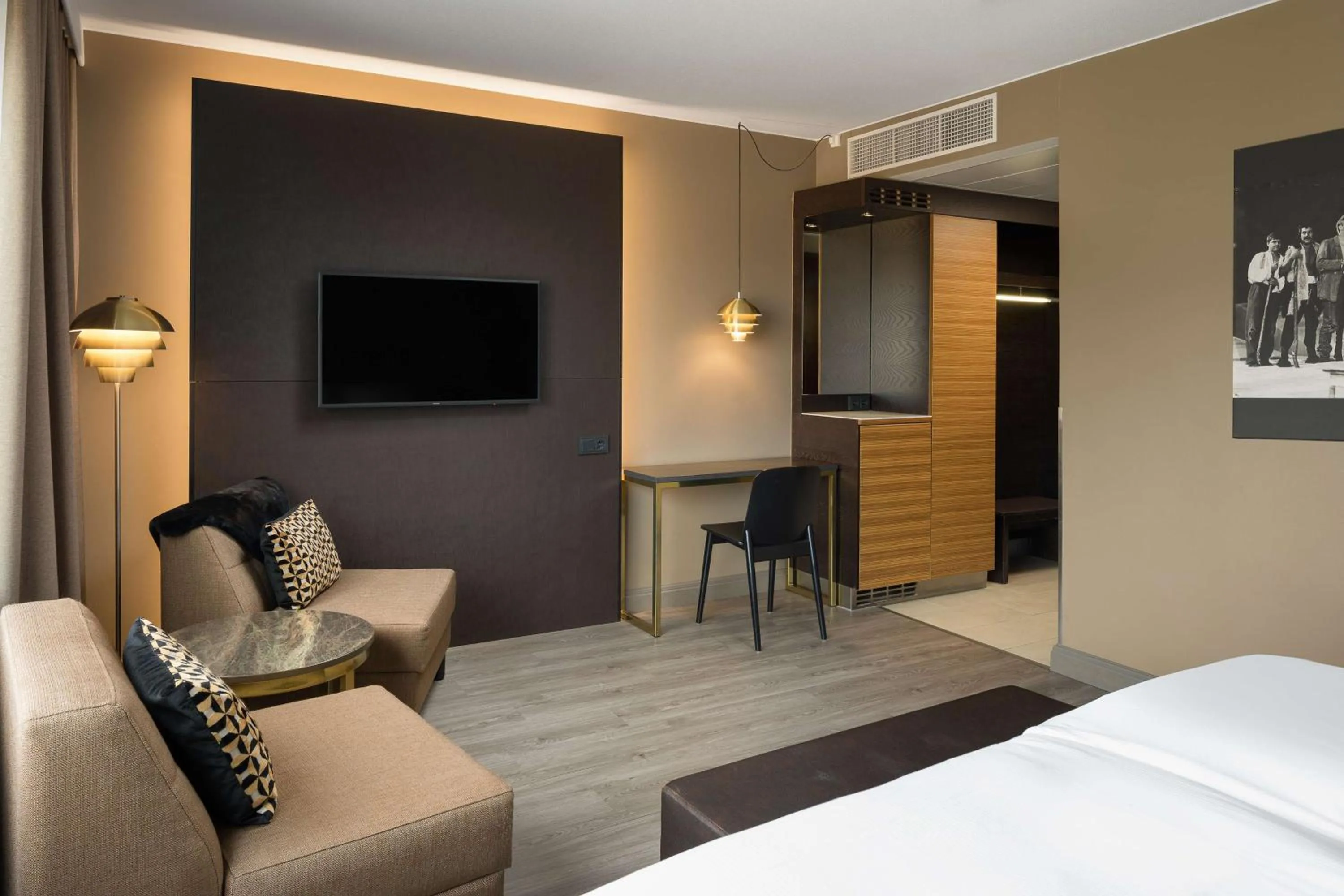 Bedroom, Bed in Radisson Blu Marina Palace Hotel, Turku