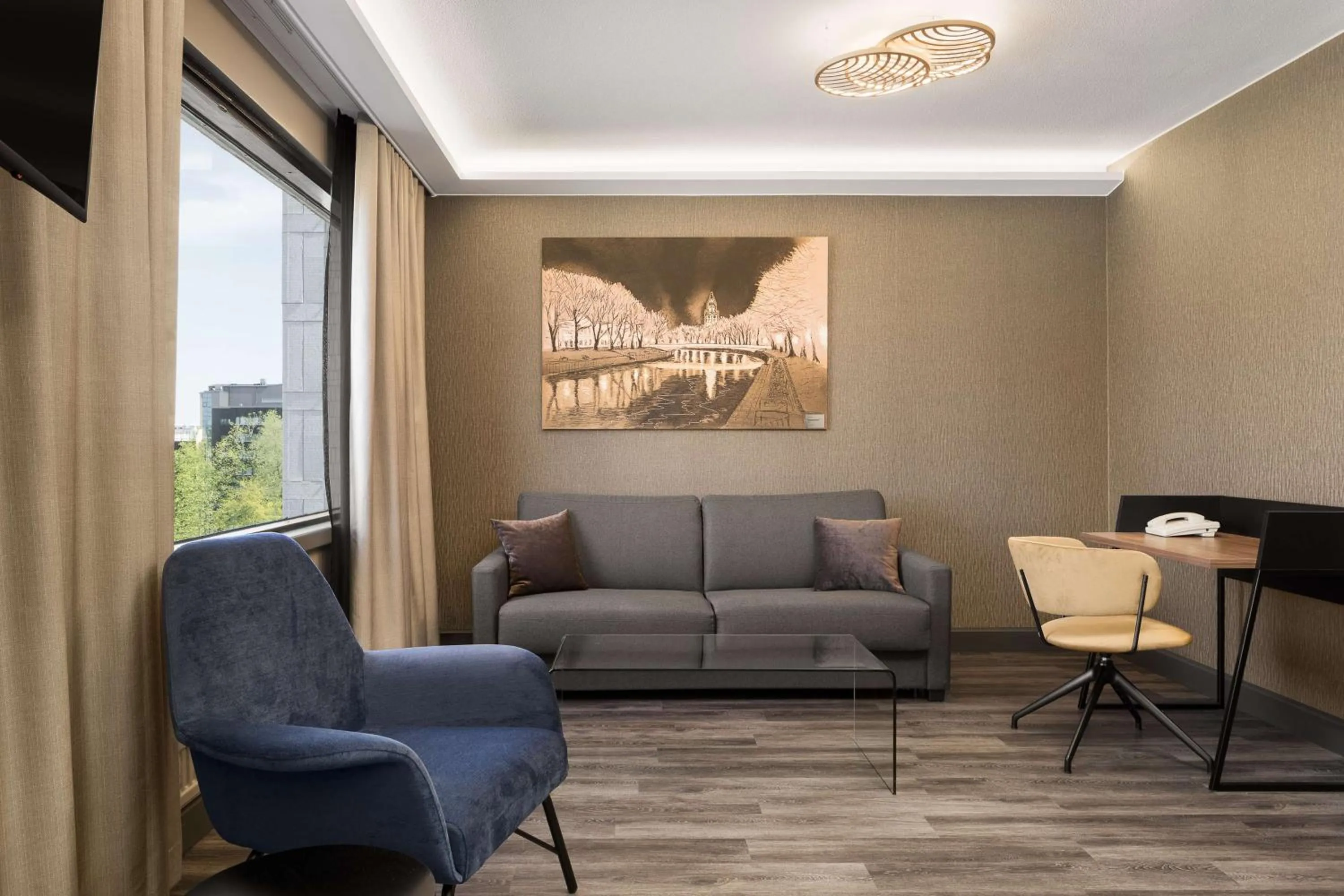 Living room in Radisson Blu Marina Palace Hotel, Turku