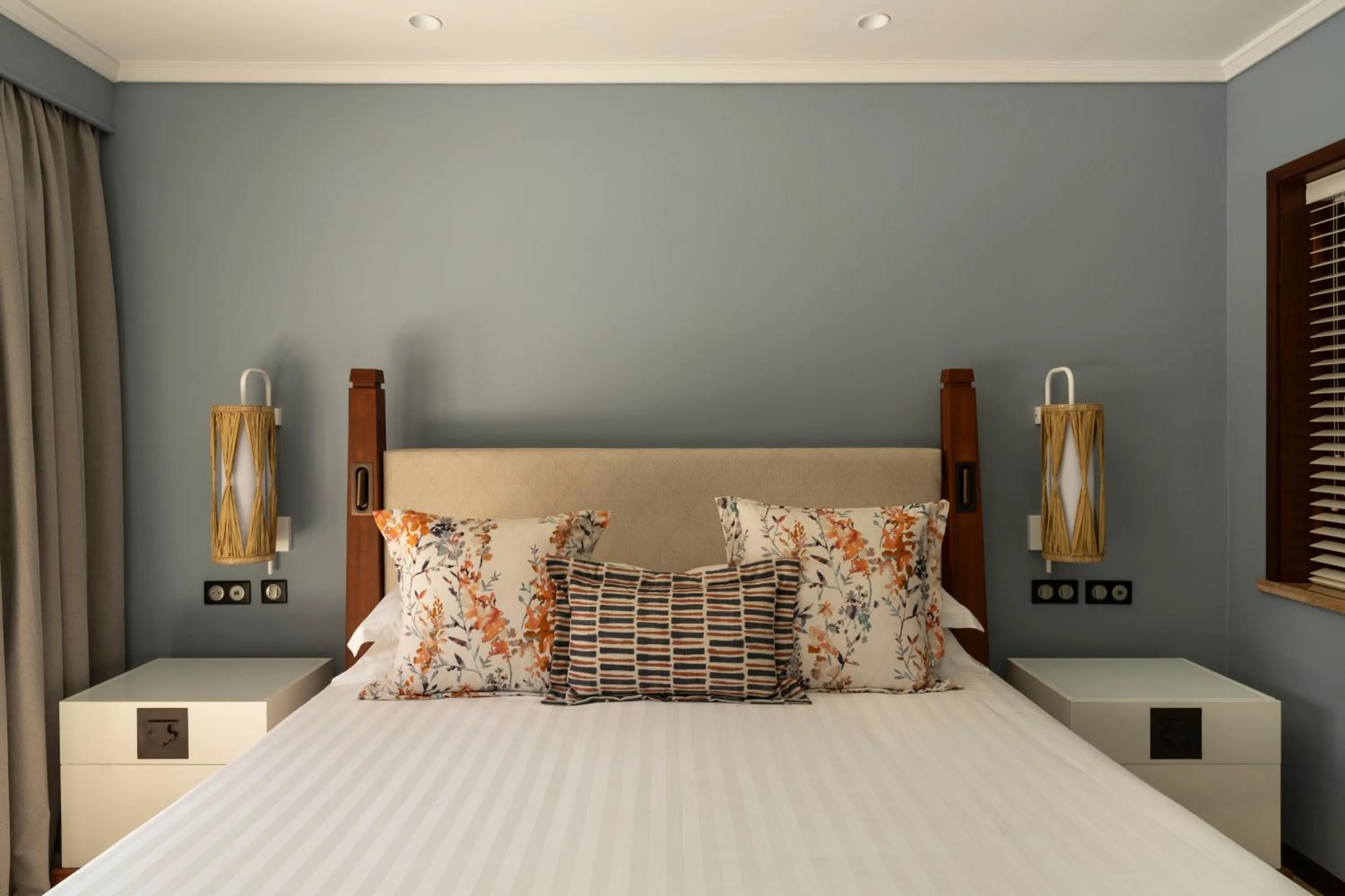 Bedroom, Bed in Constance Belle Mare Plage