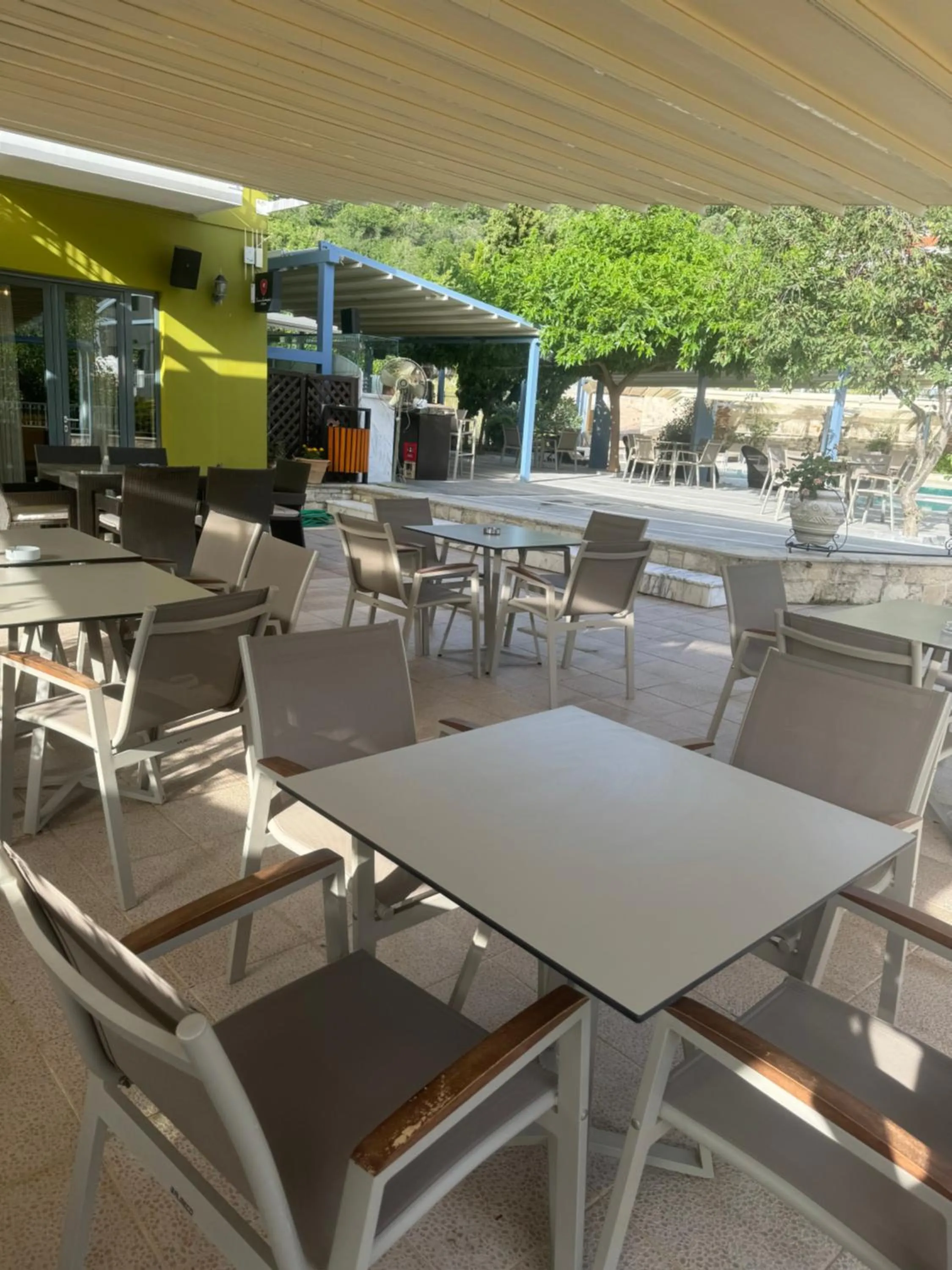 Restaurant/places to eat in Alexander Mountain Resort