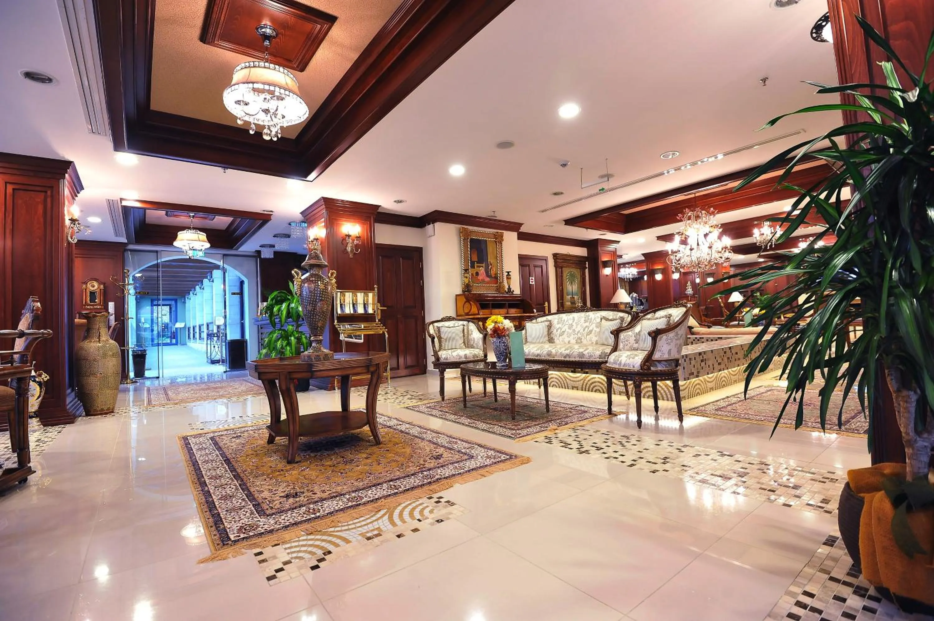 Seating area in Alexander Mountain Resort