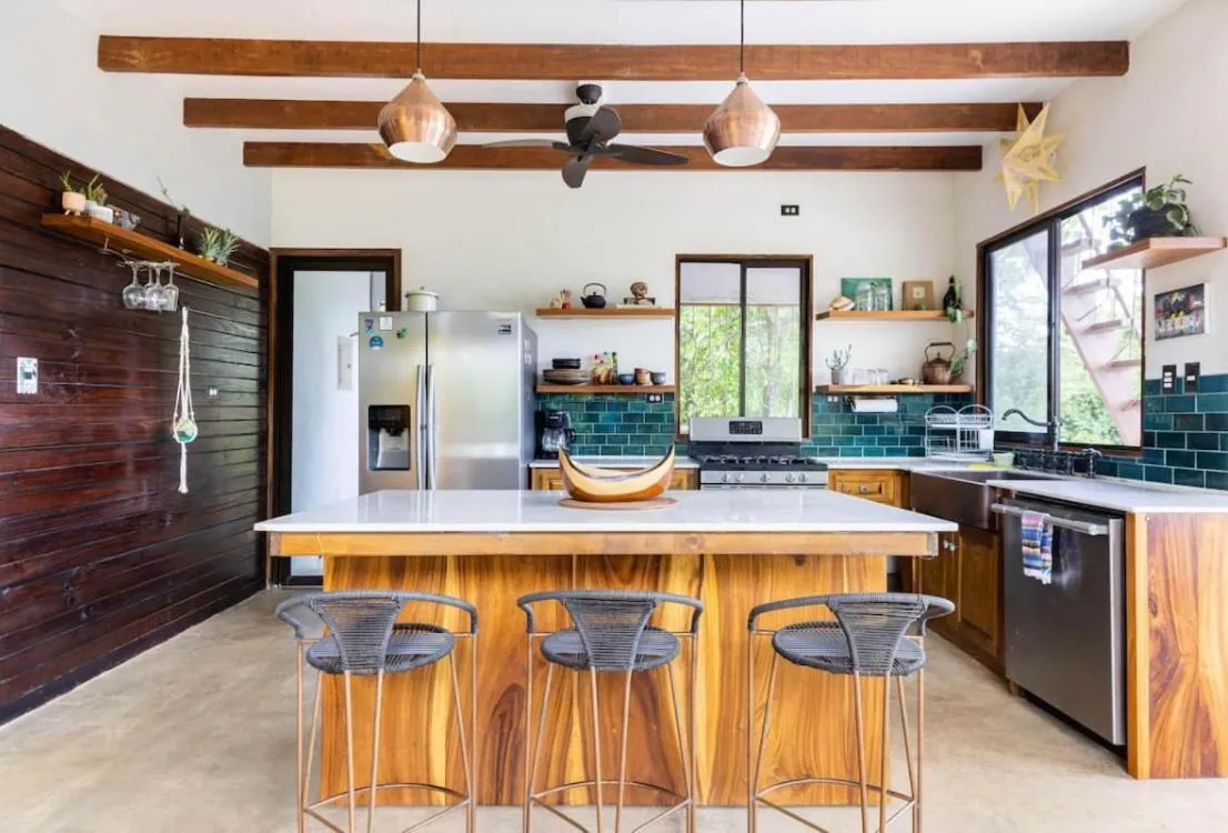 Private Home in Montezuma with Ocean View