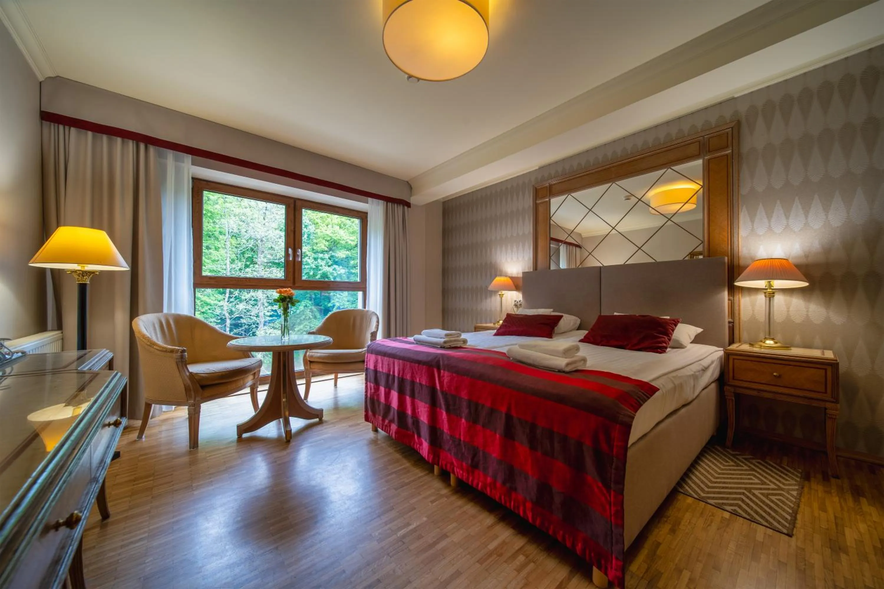 Bed in Hotel Mir-Jan SPA