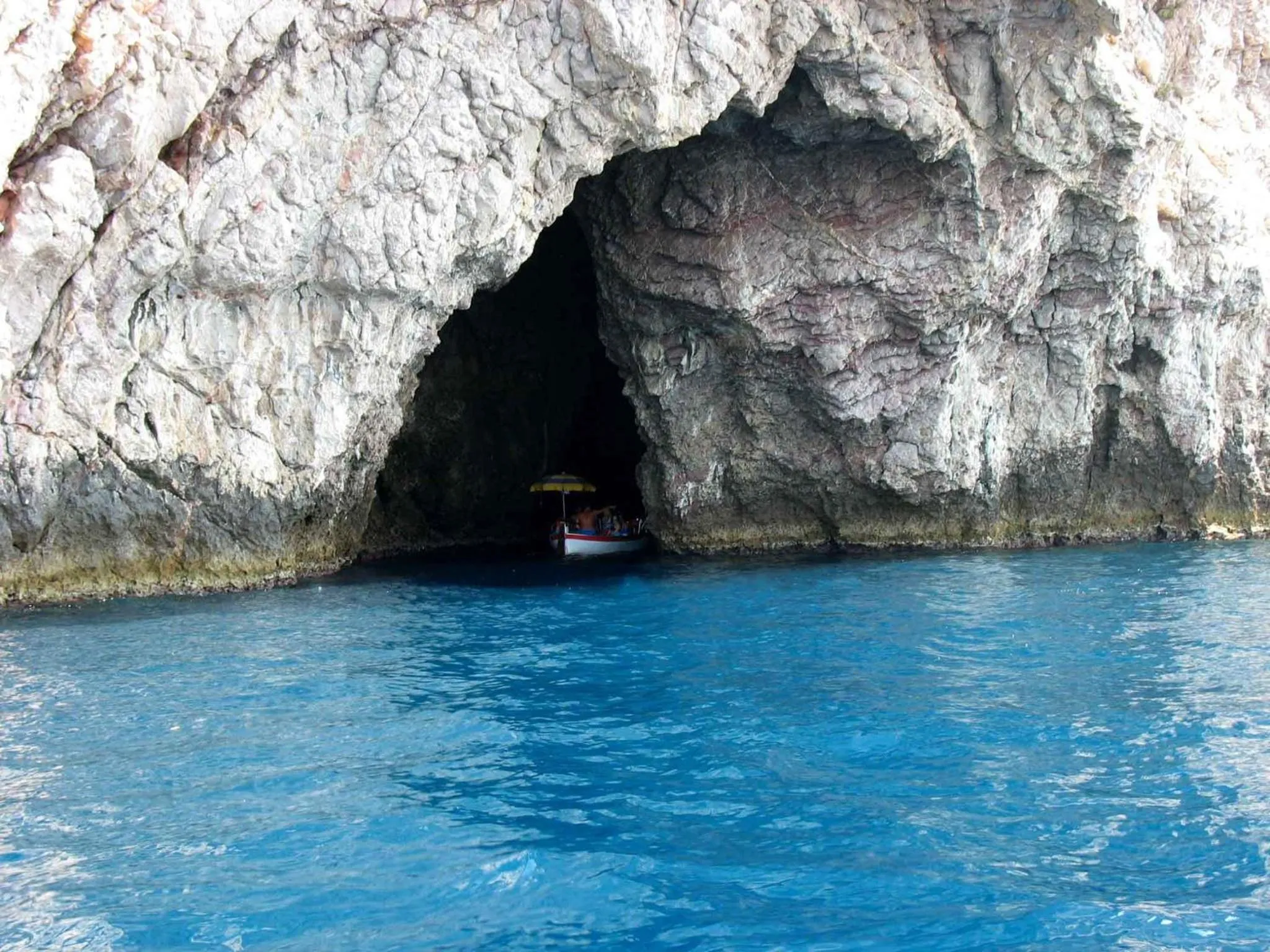 Nearby landmark in I Colori Del Sole