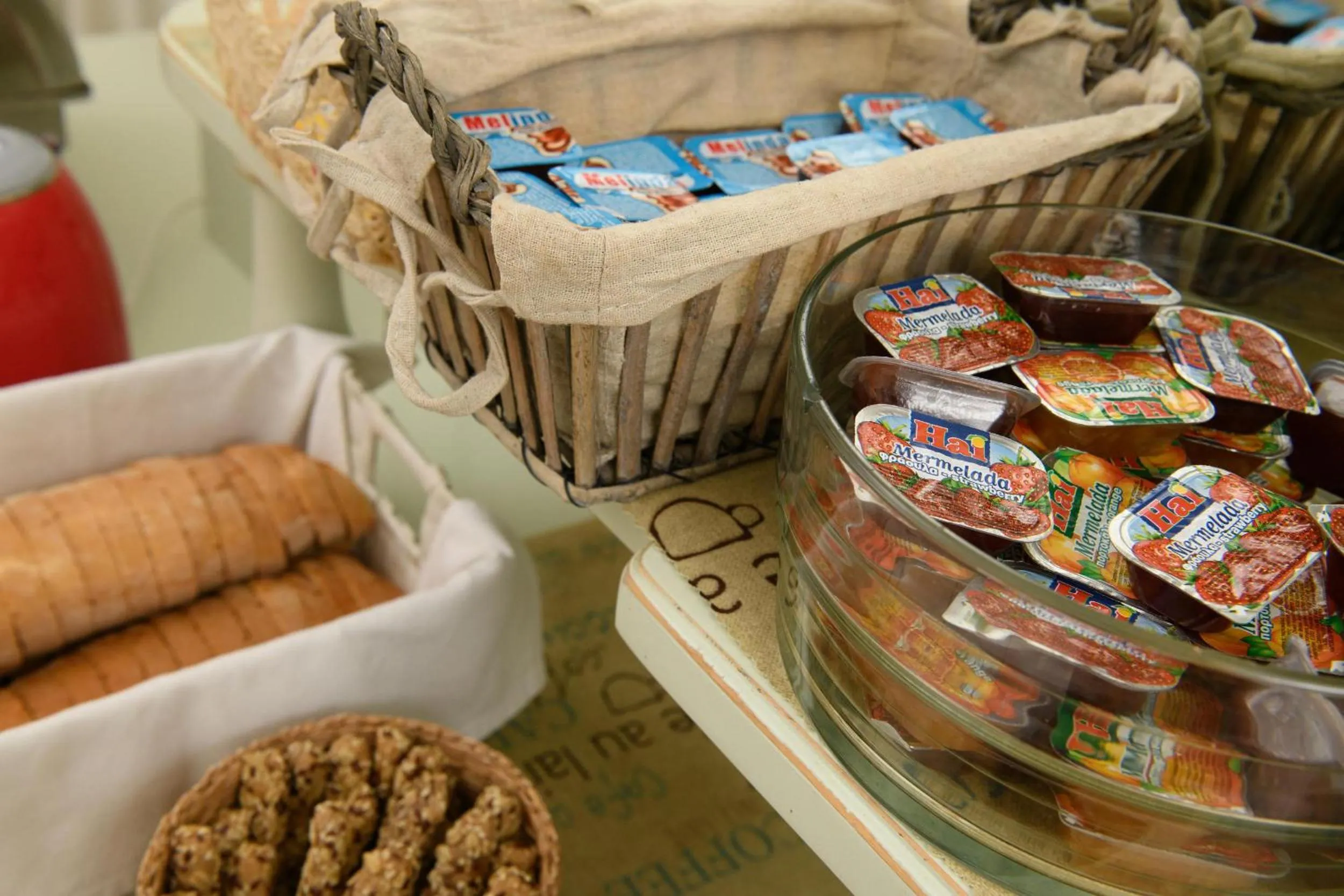 Breakfast in Hotel Timoleon
