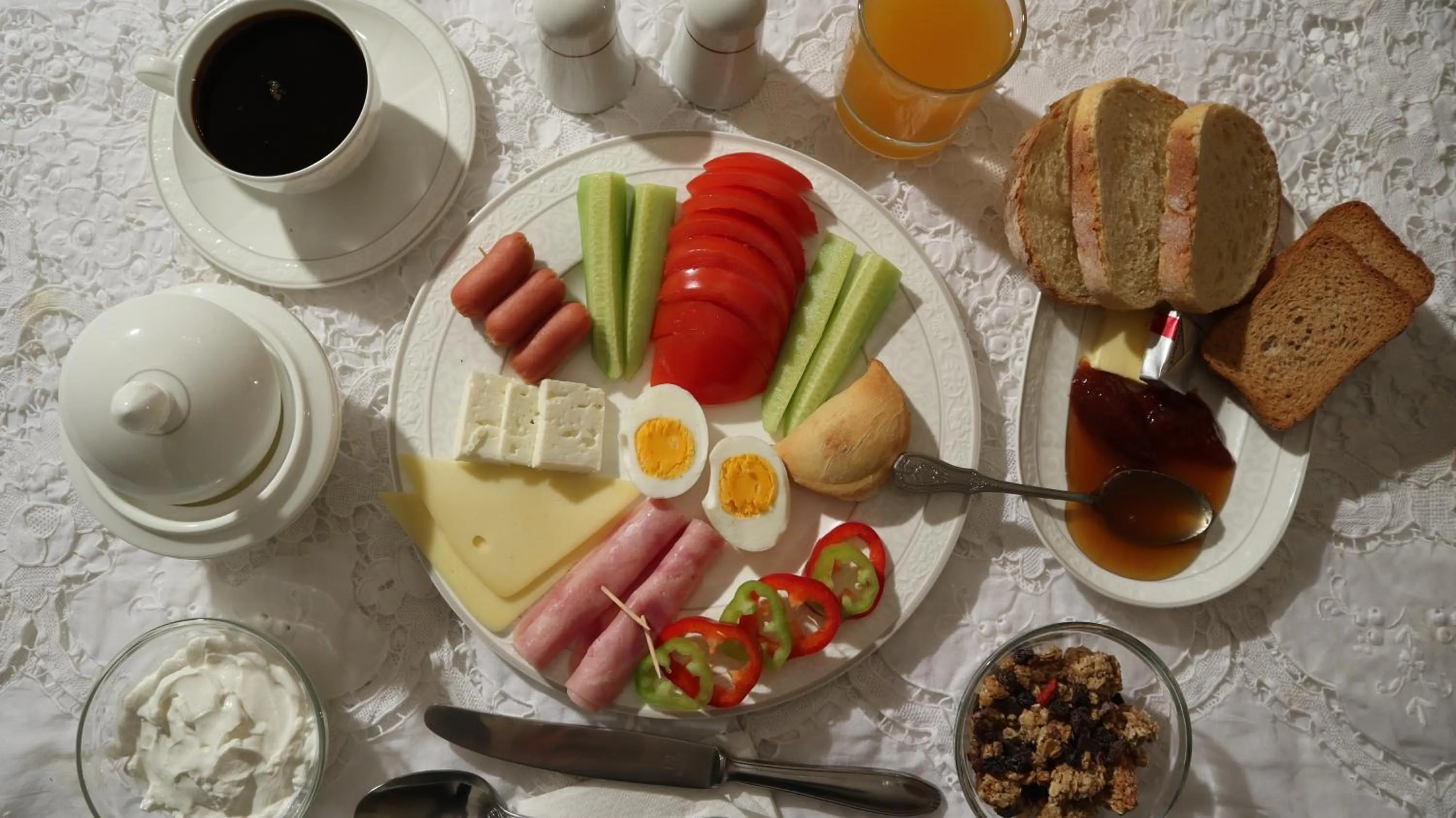 Breakfast in Hotel Timoleon