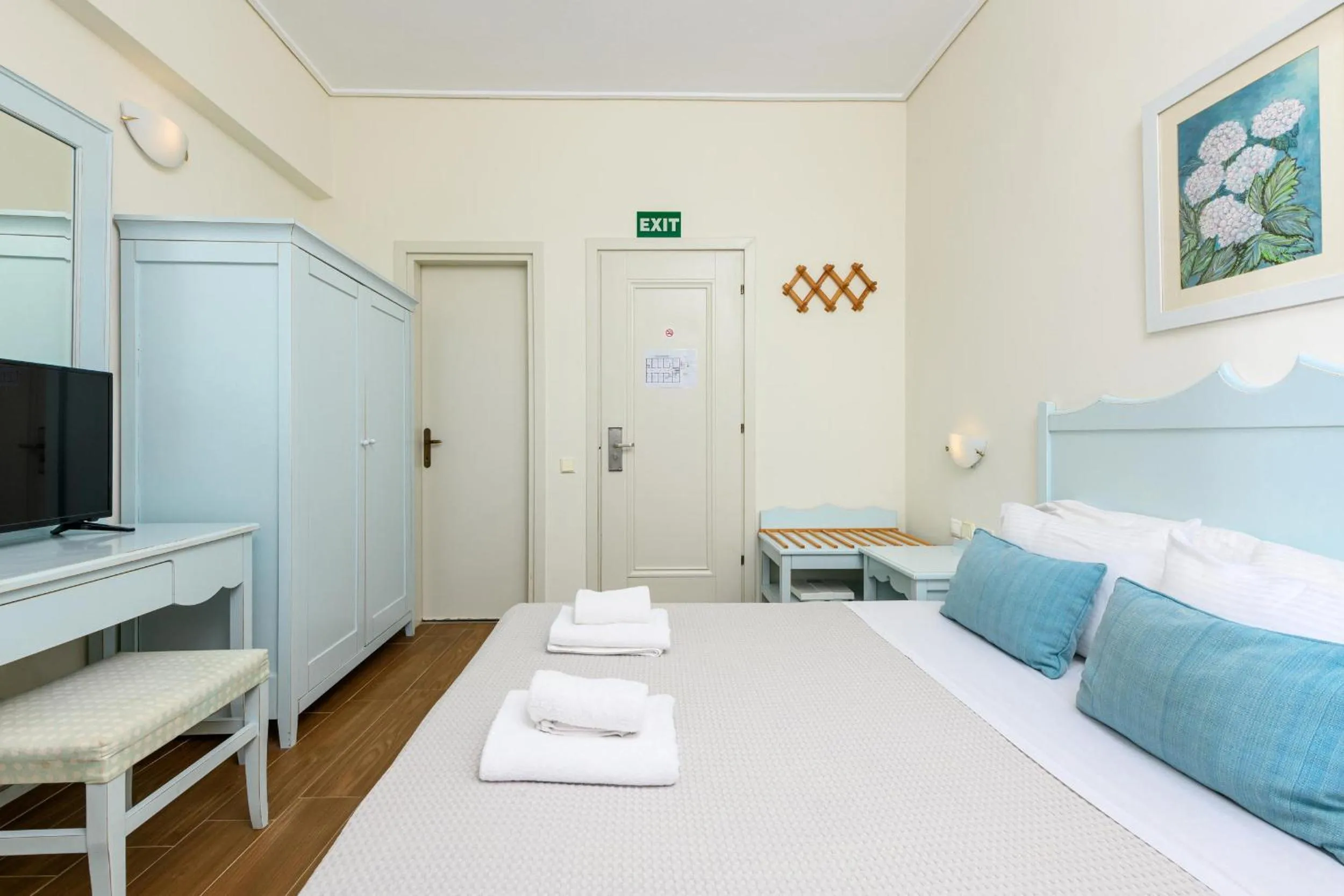 Bedroom, Bed in Hotel Timoleon