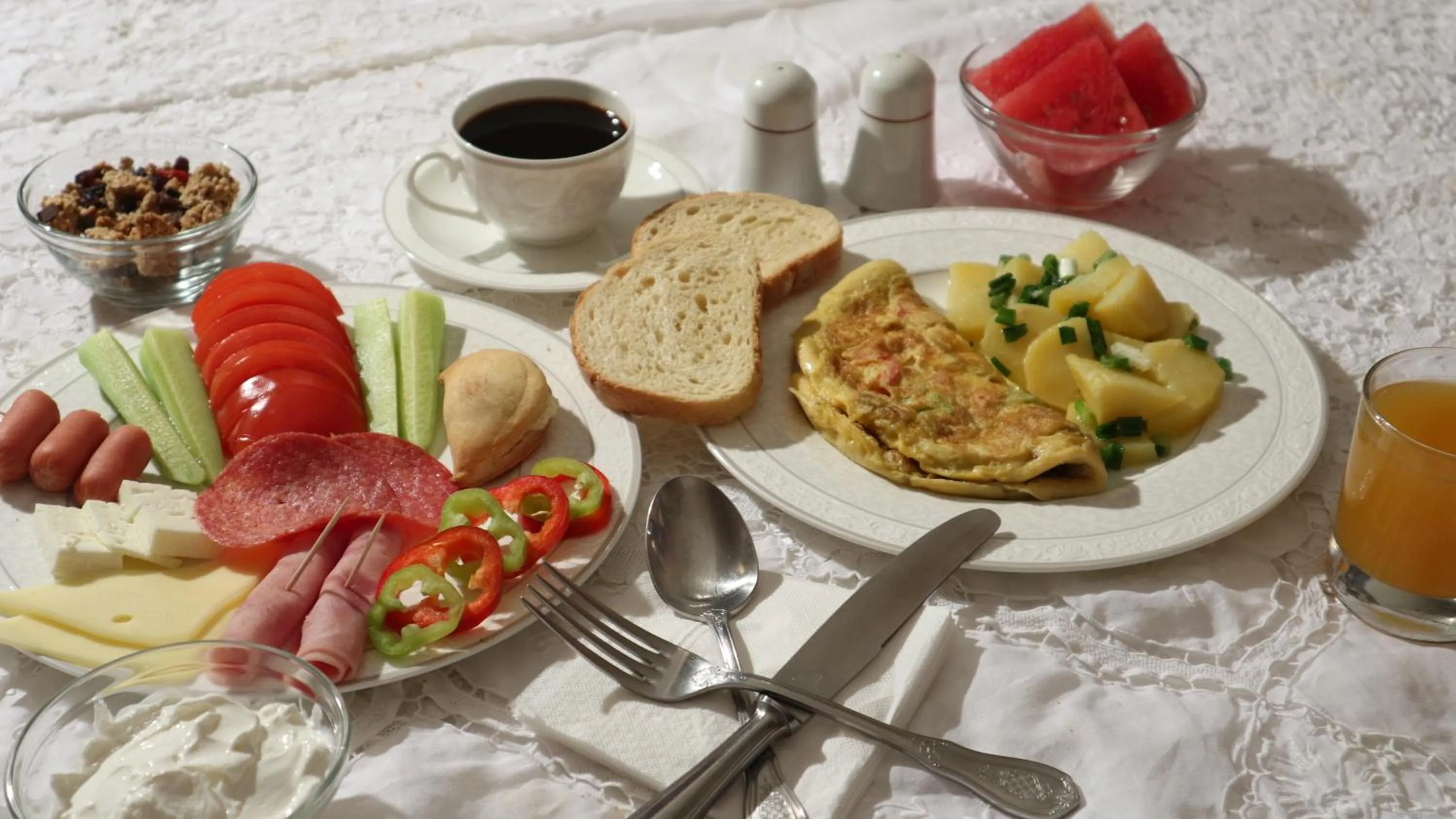 Breakfast in Hotel Timoleon