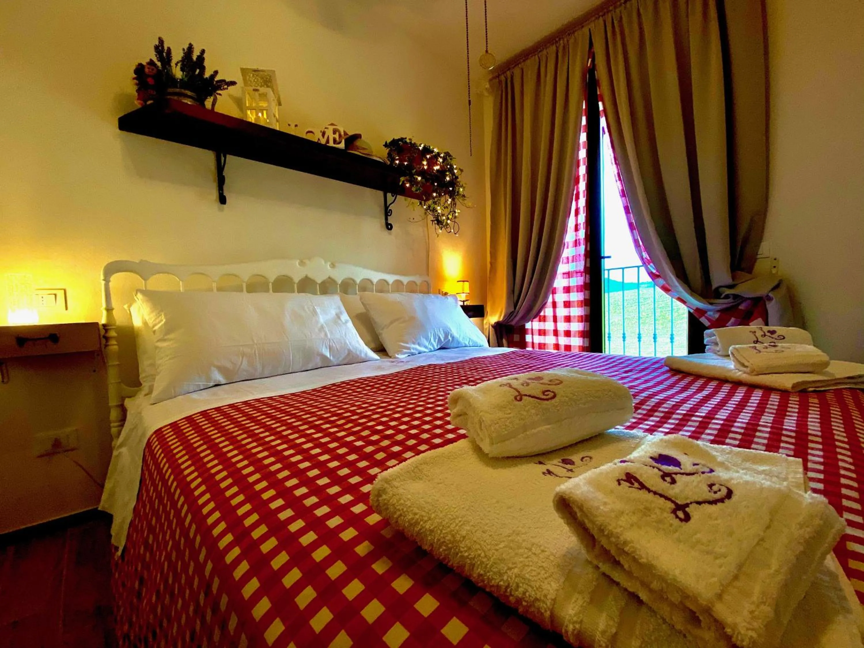 Bedroom, Bed in Locanda della Lavanda