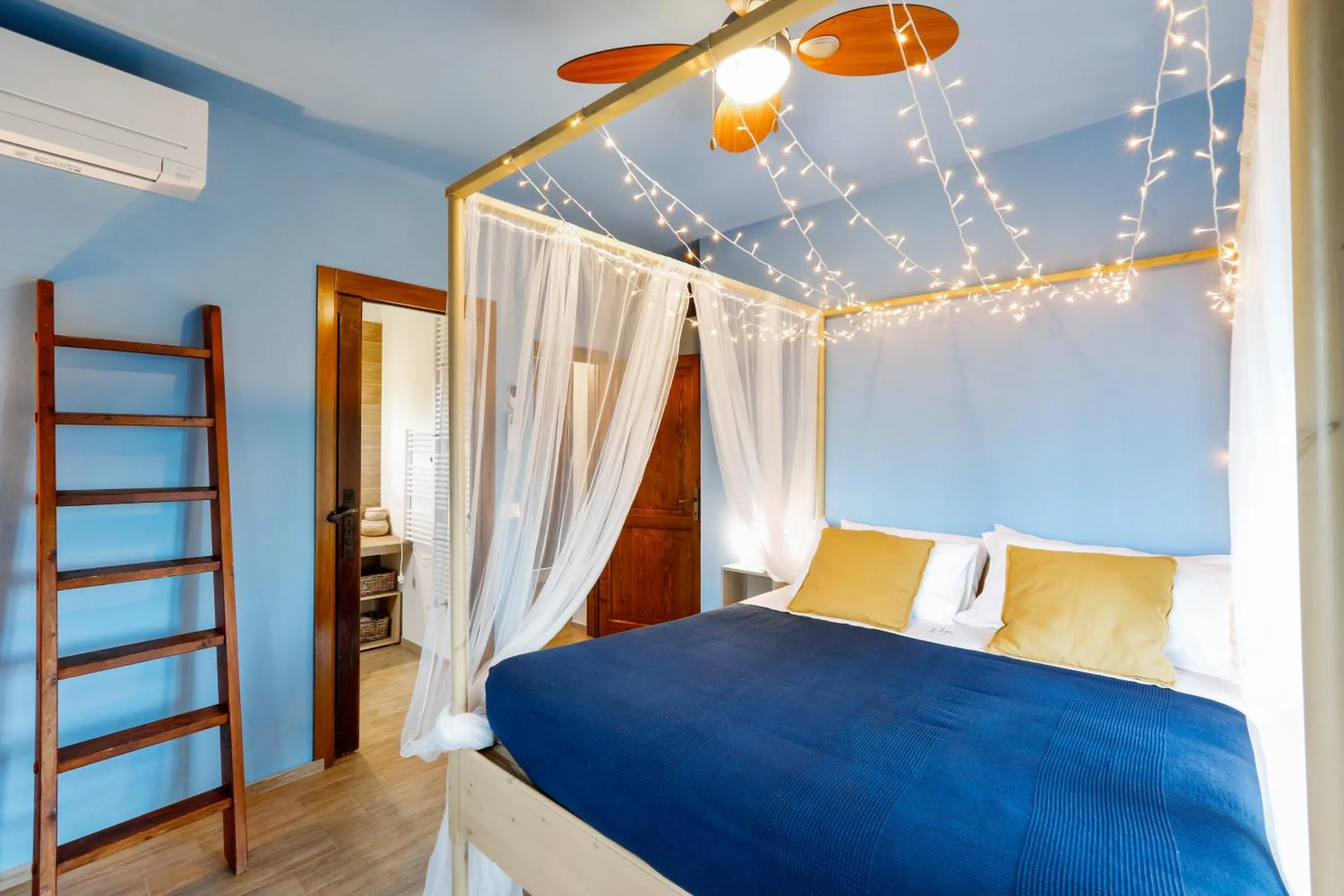 Photo of the whole room, Bed in Locanda della Lavanda