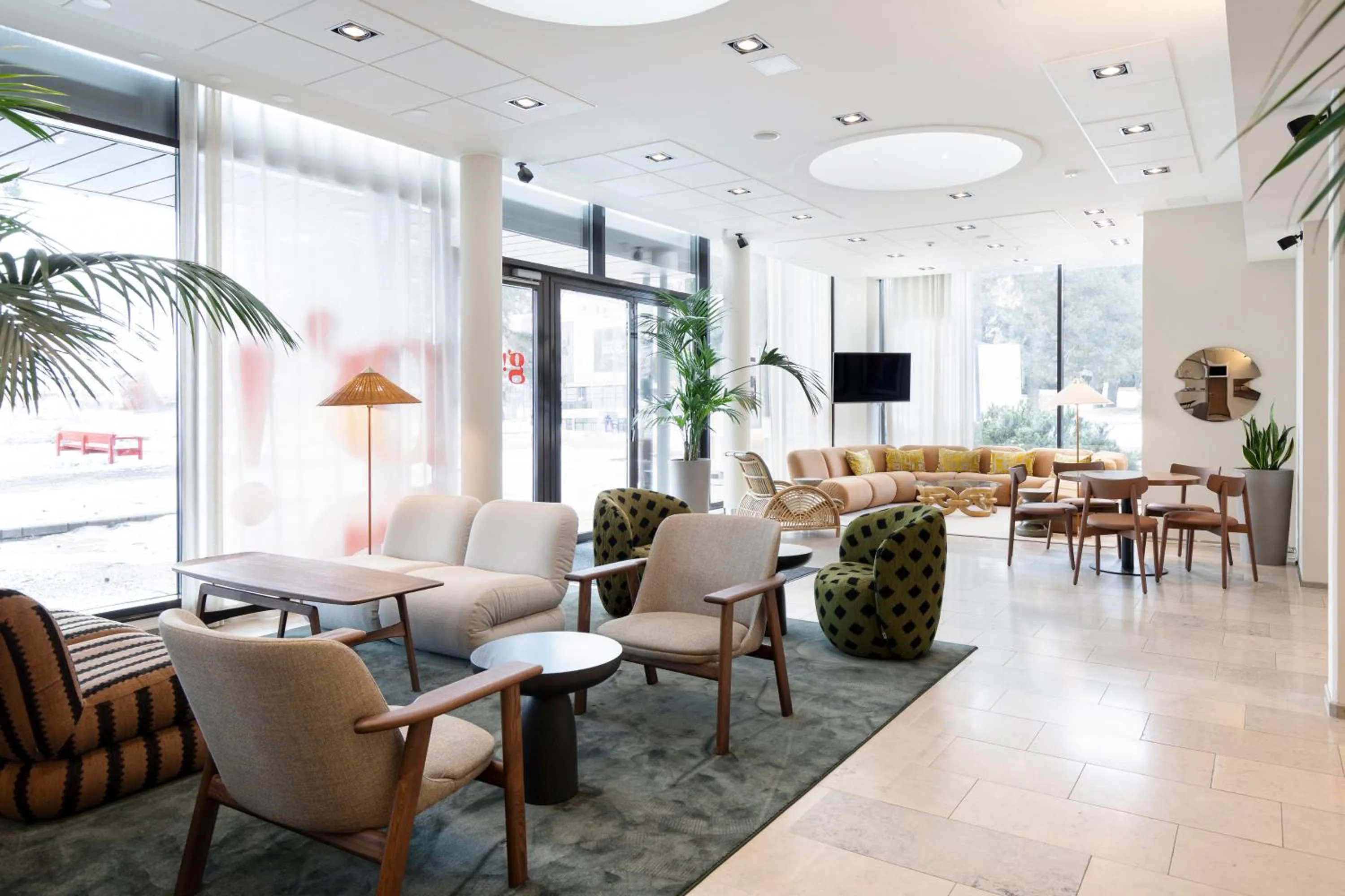 Lobby or reception in Original Sokos Hotel Tapiola Garden Espoo