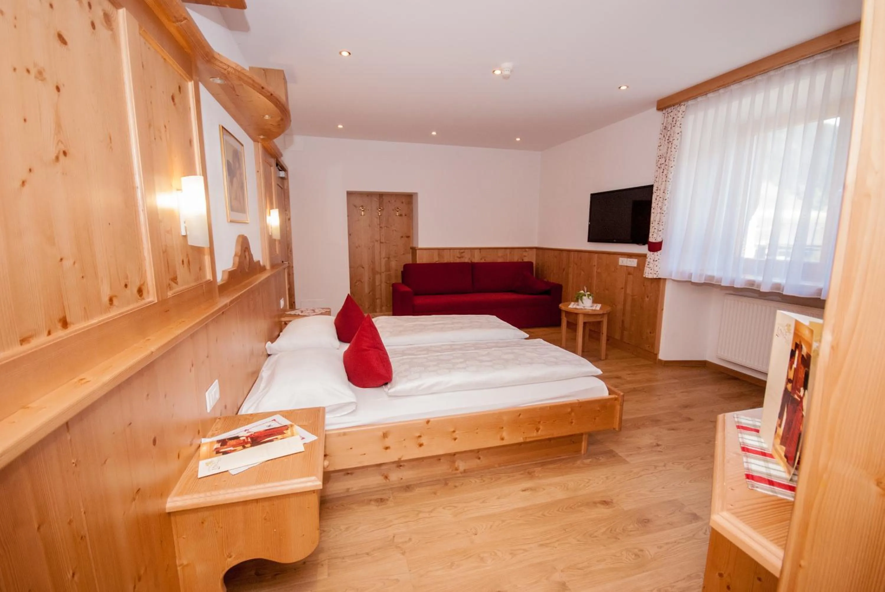 Bed in Loewe Dolomites