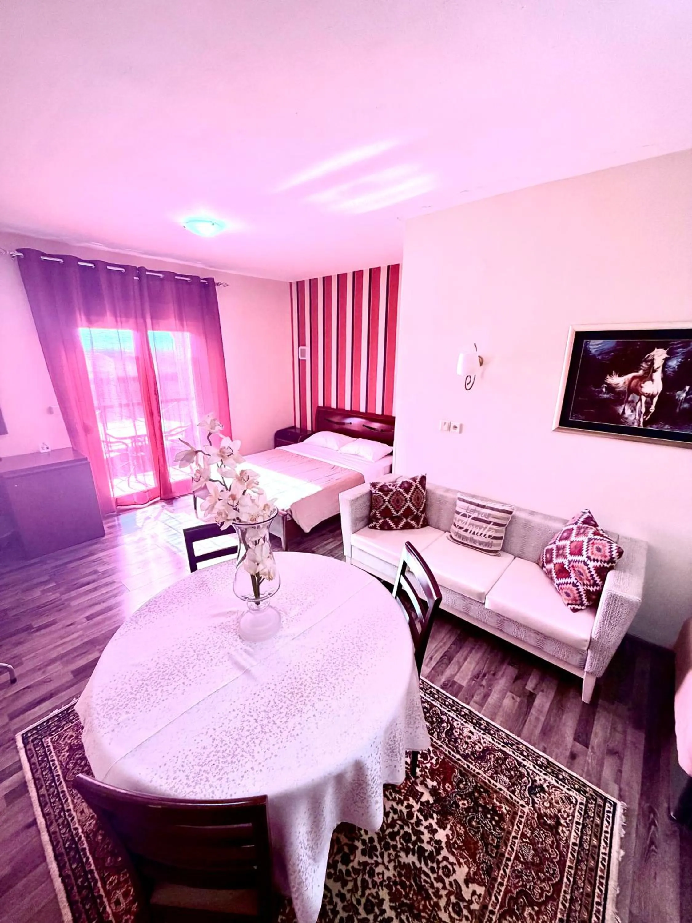 Kornilios Istron Hotel