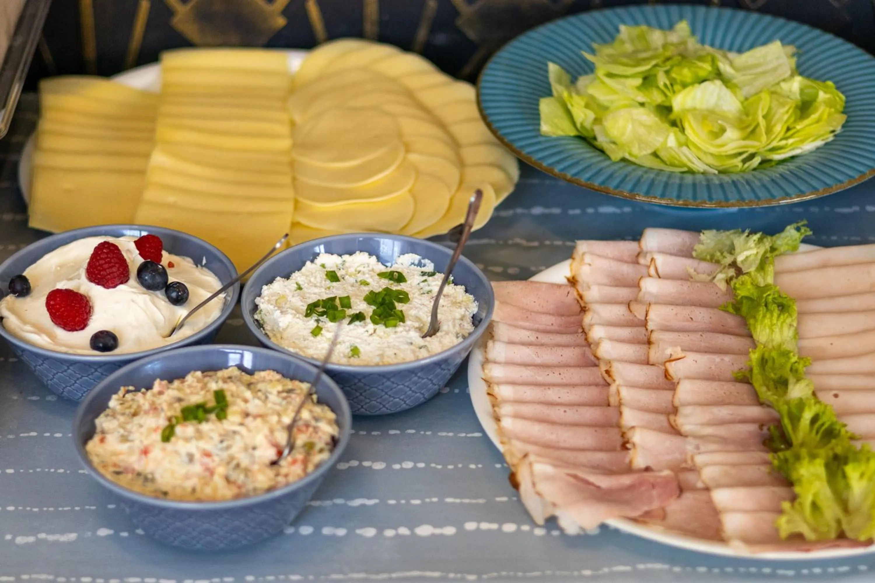 Restaurant/places to eat in Noclegi Stadion Bed & Breakfast