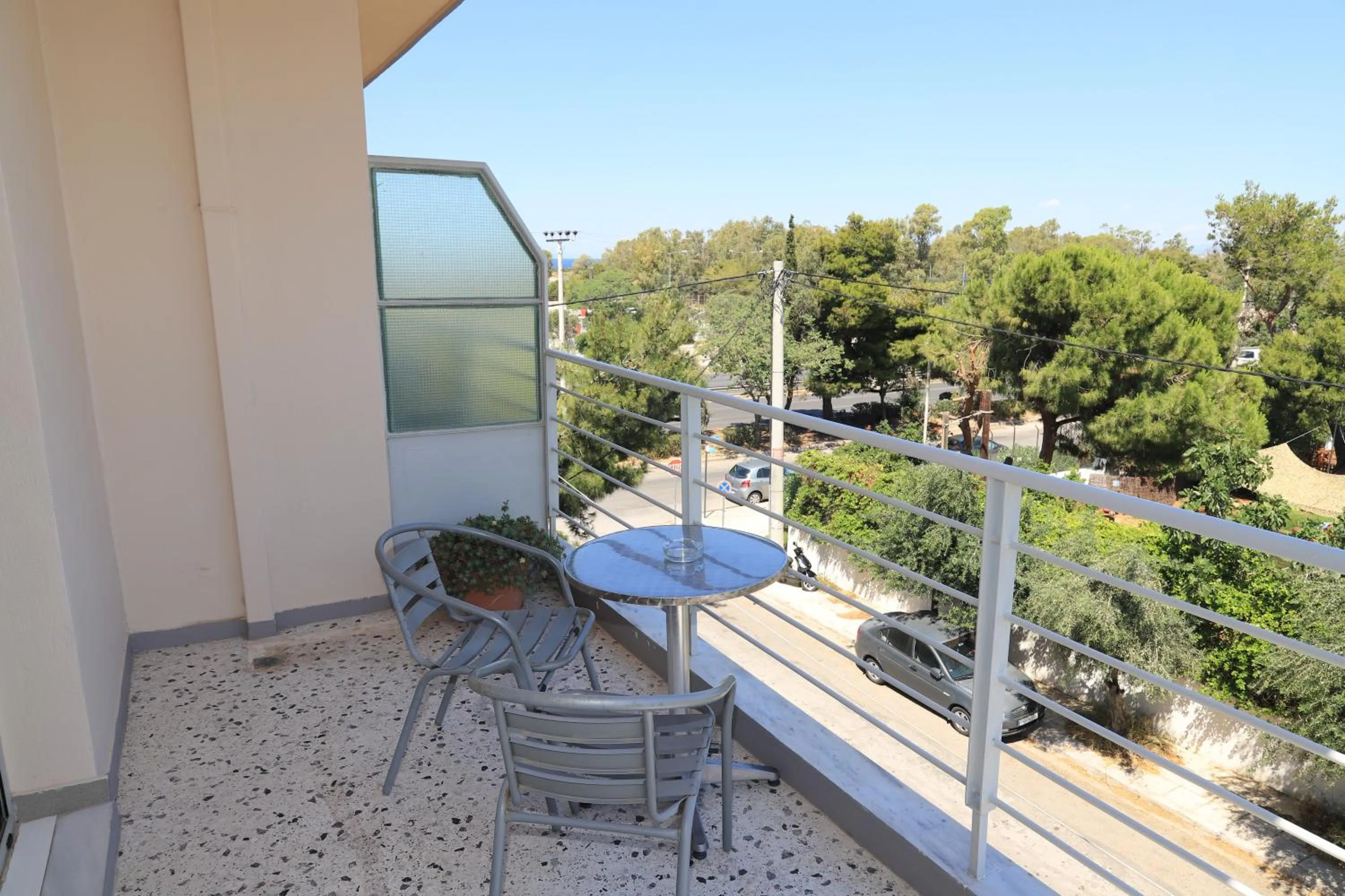 IKAROS Hotel ELLINIKO