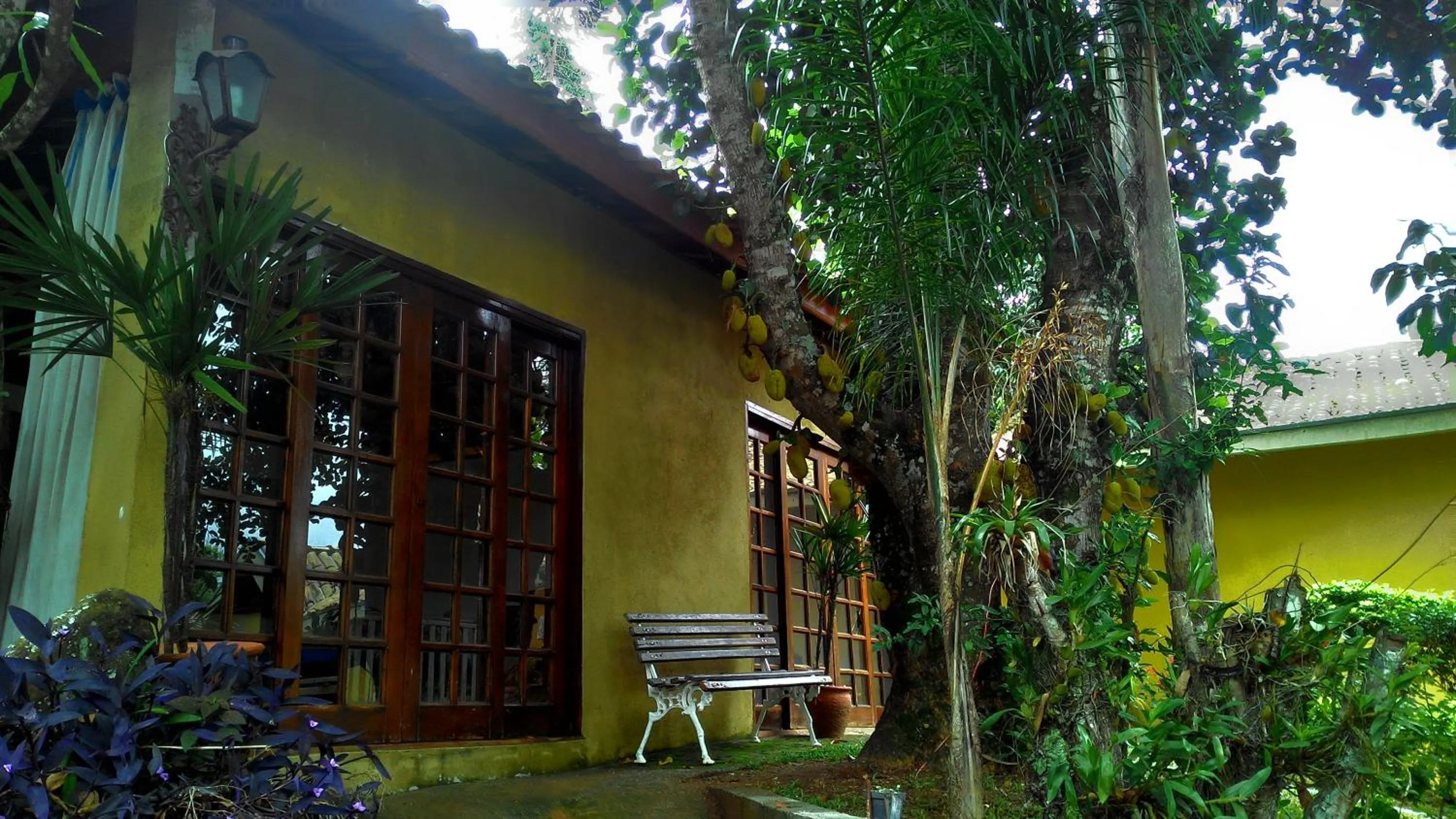 Property building in Chalé Rancho Aratama