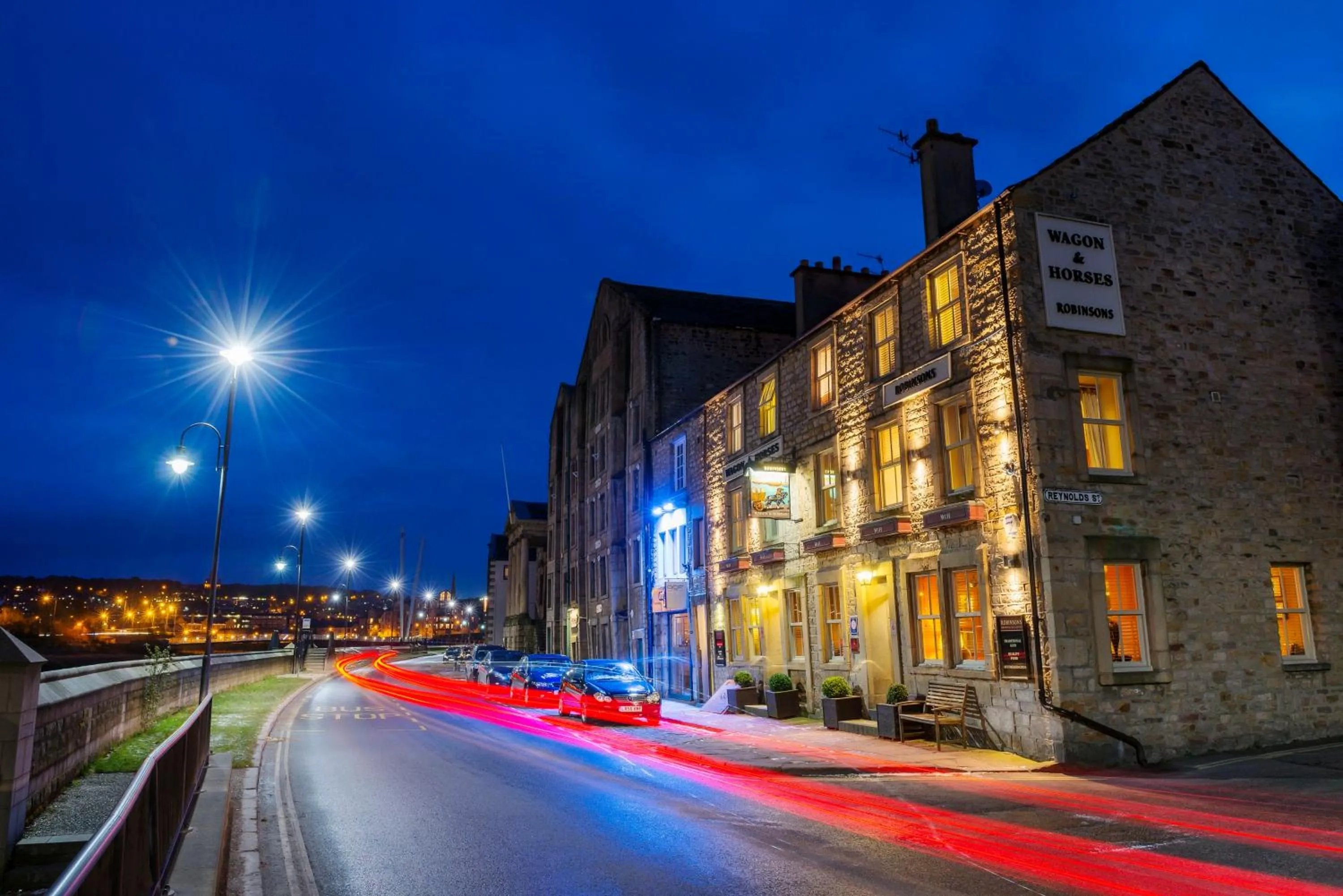 Neighbourhood in Wagon & Horses