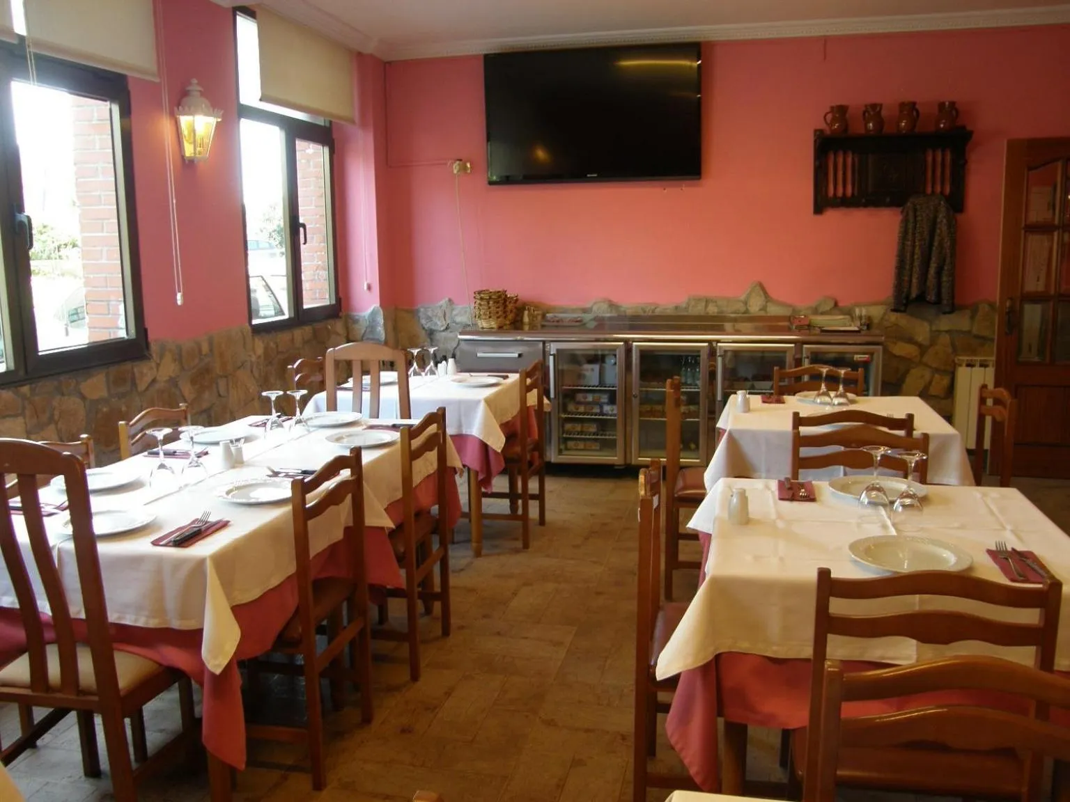 Restaurant/places to eat in Hotel Goizalde