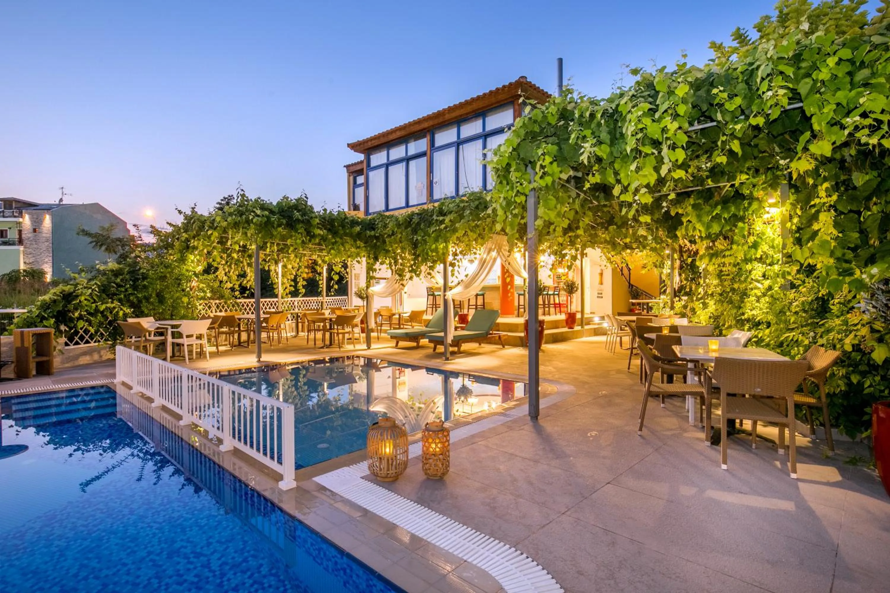 Swimming pool in Thalassies Nouveau