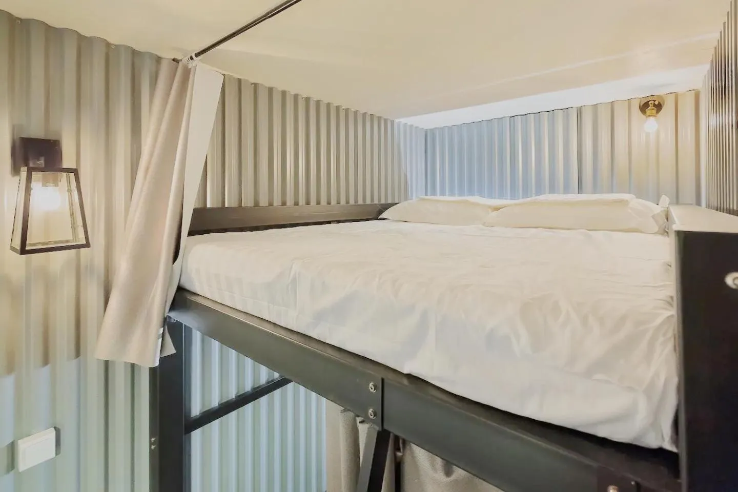 Bedroom, Bed in hipstercity hostel