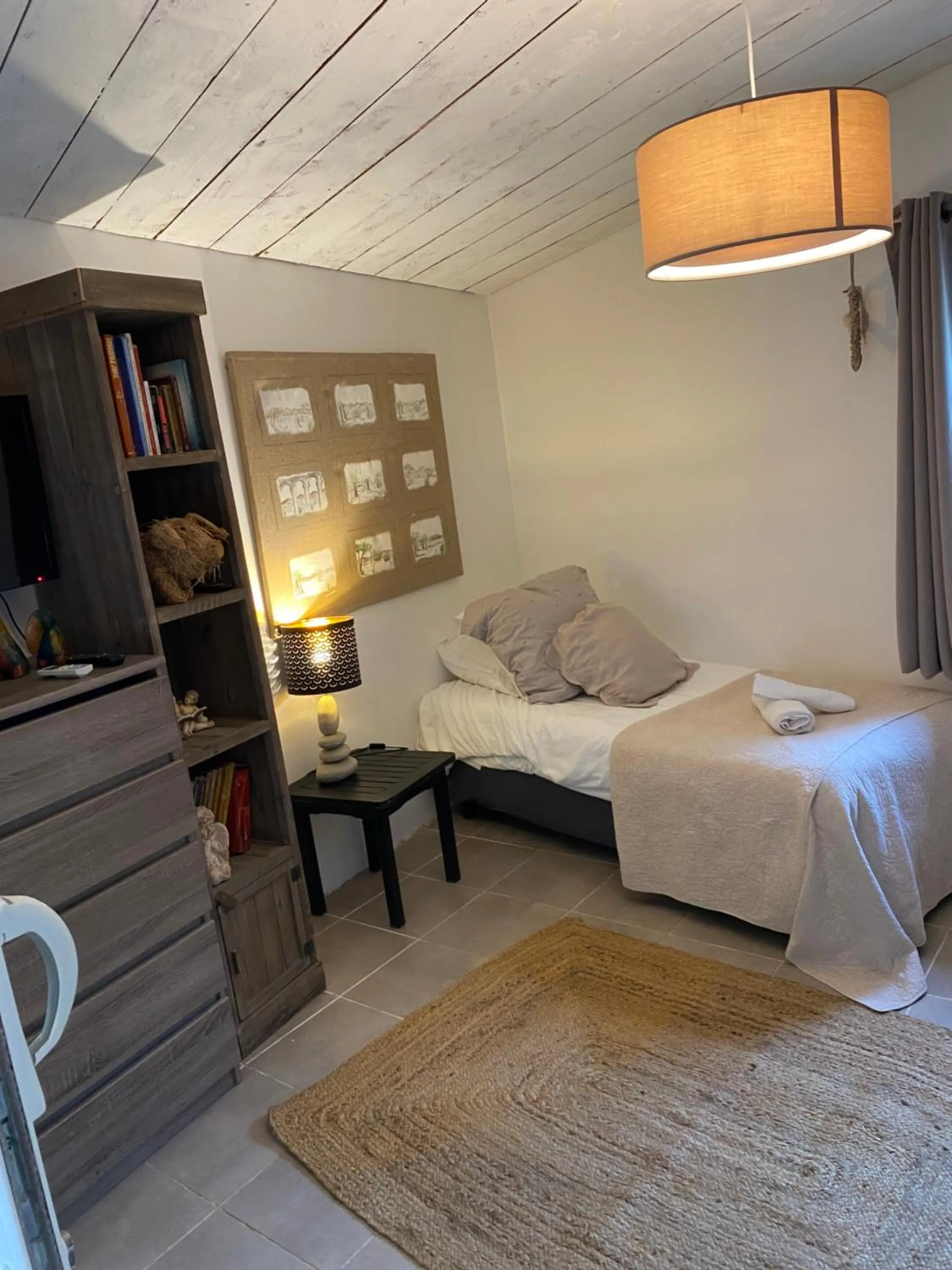 Photo of the whole room, Bed in Maranatha Porto Vecchio