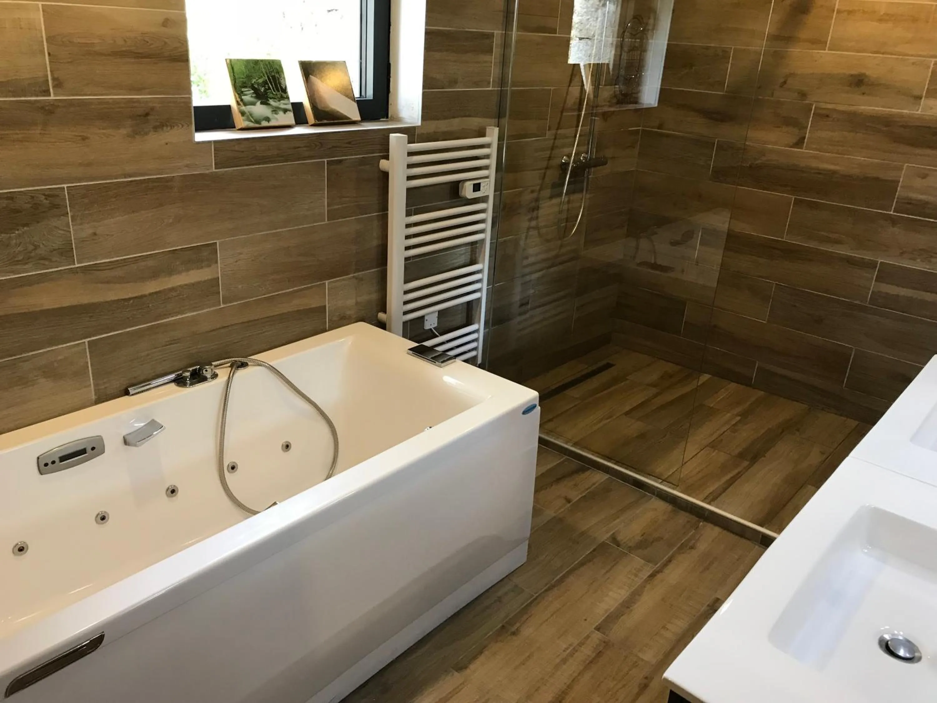 Shower, Bathroom in Maranatha Porto Vecchio