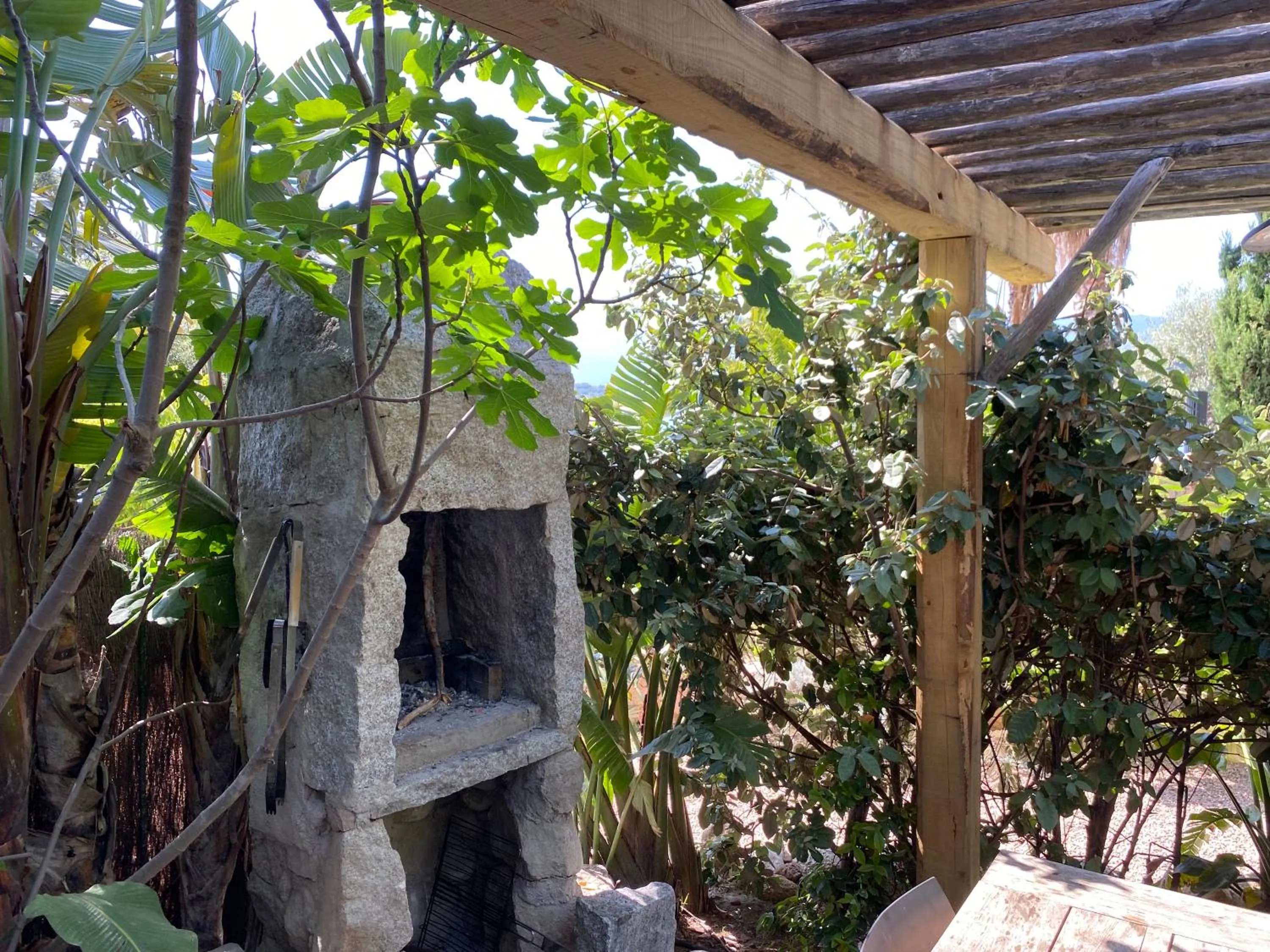 BBQ facilities in Maranatha Porto Vecchio