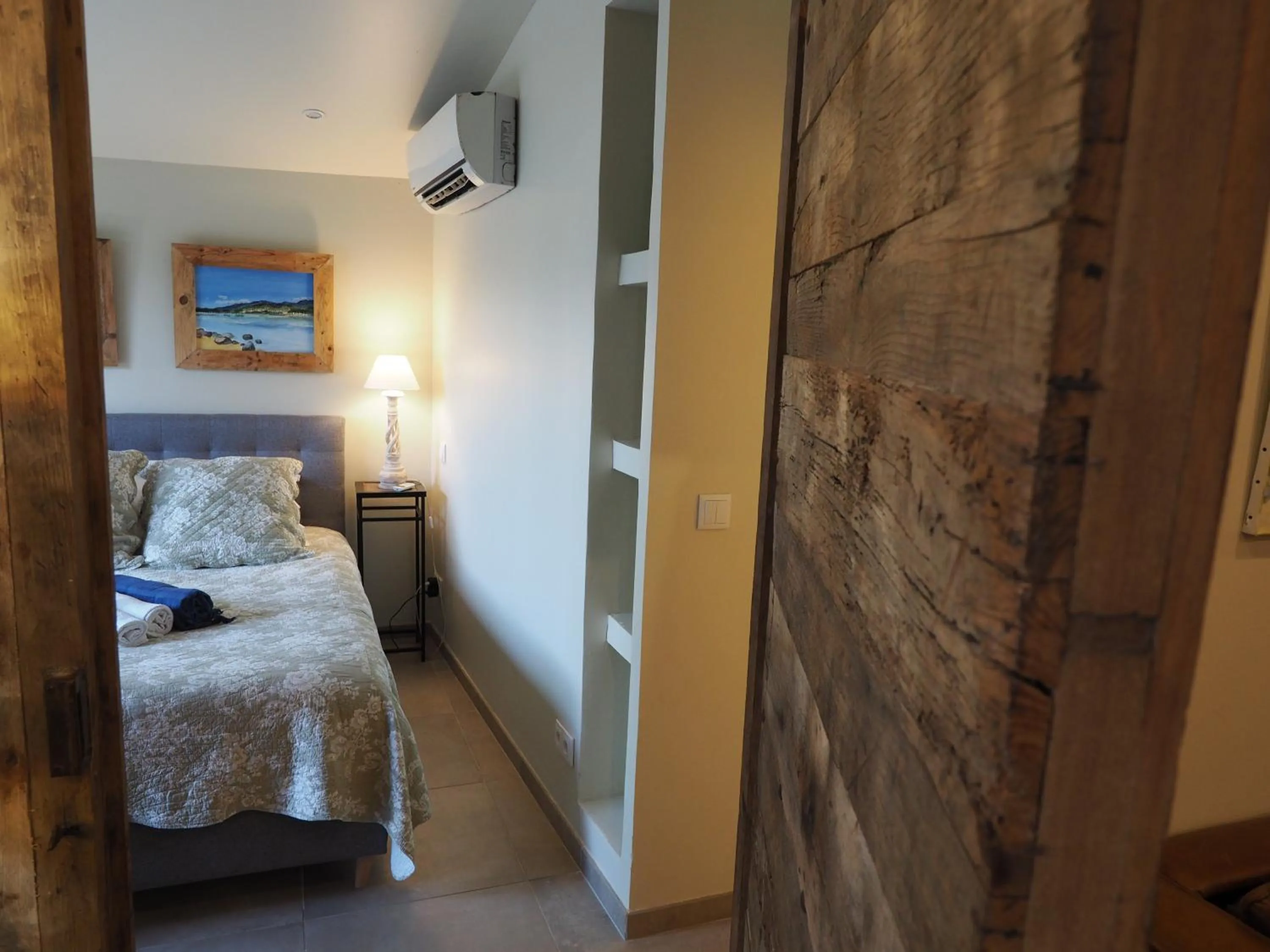 Bed in Maranatha Porto Vecchio