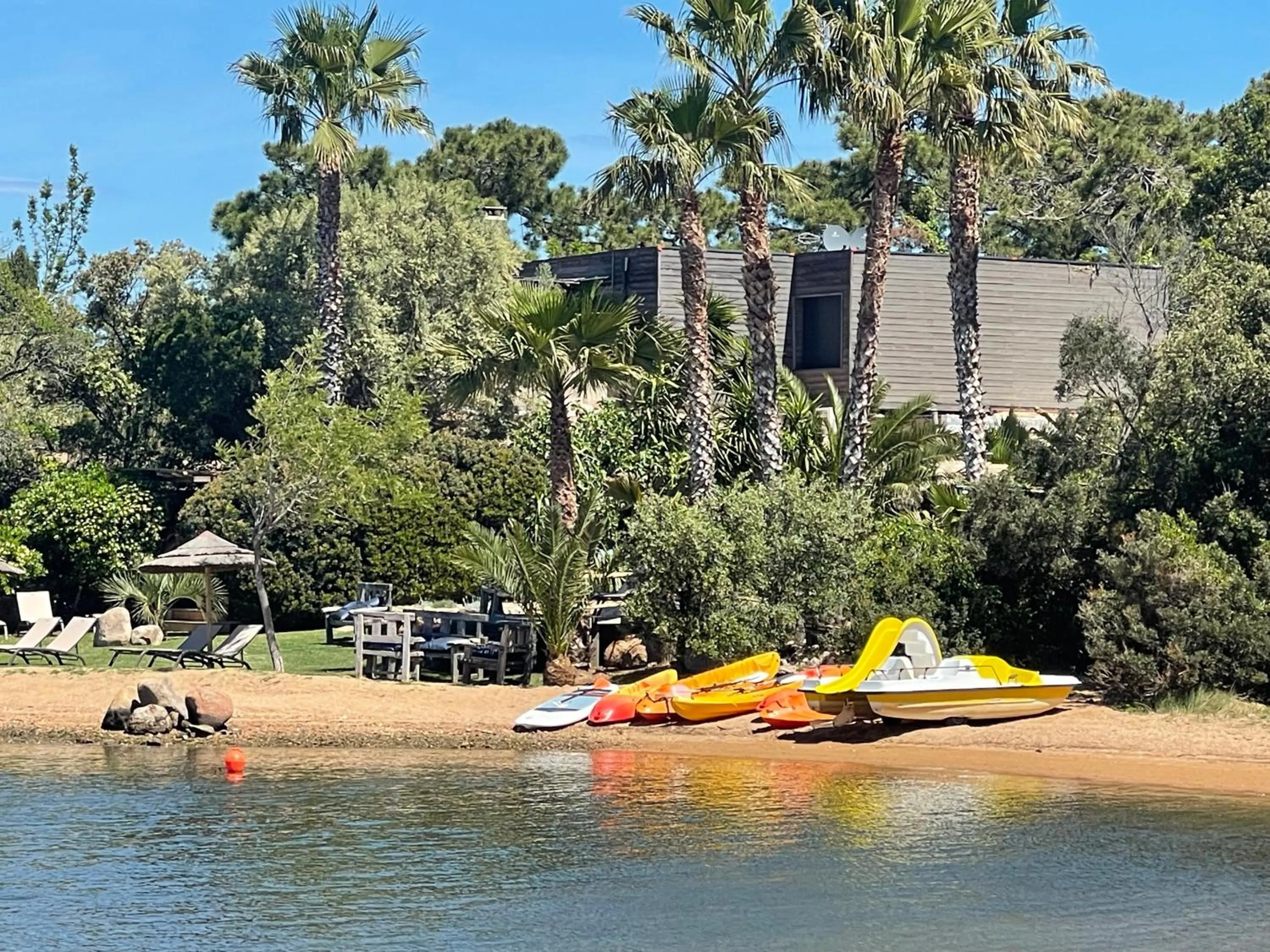Property building, Canoeing in Maranatha Porto Vecchio