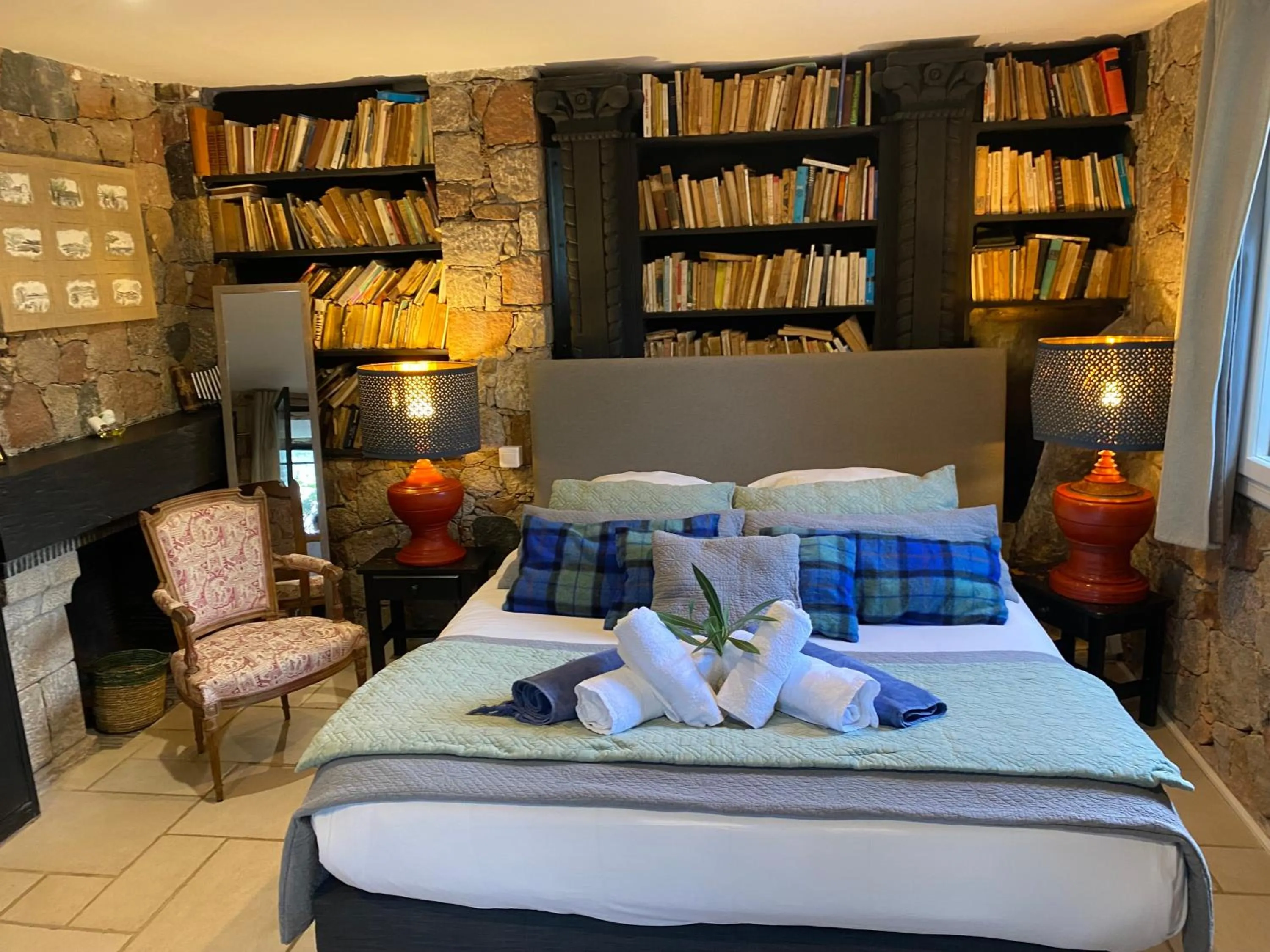 Photo of the whole room, Bed in Maranatha Porto Vecchio