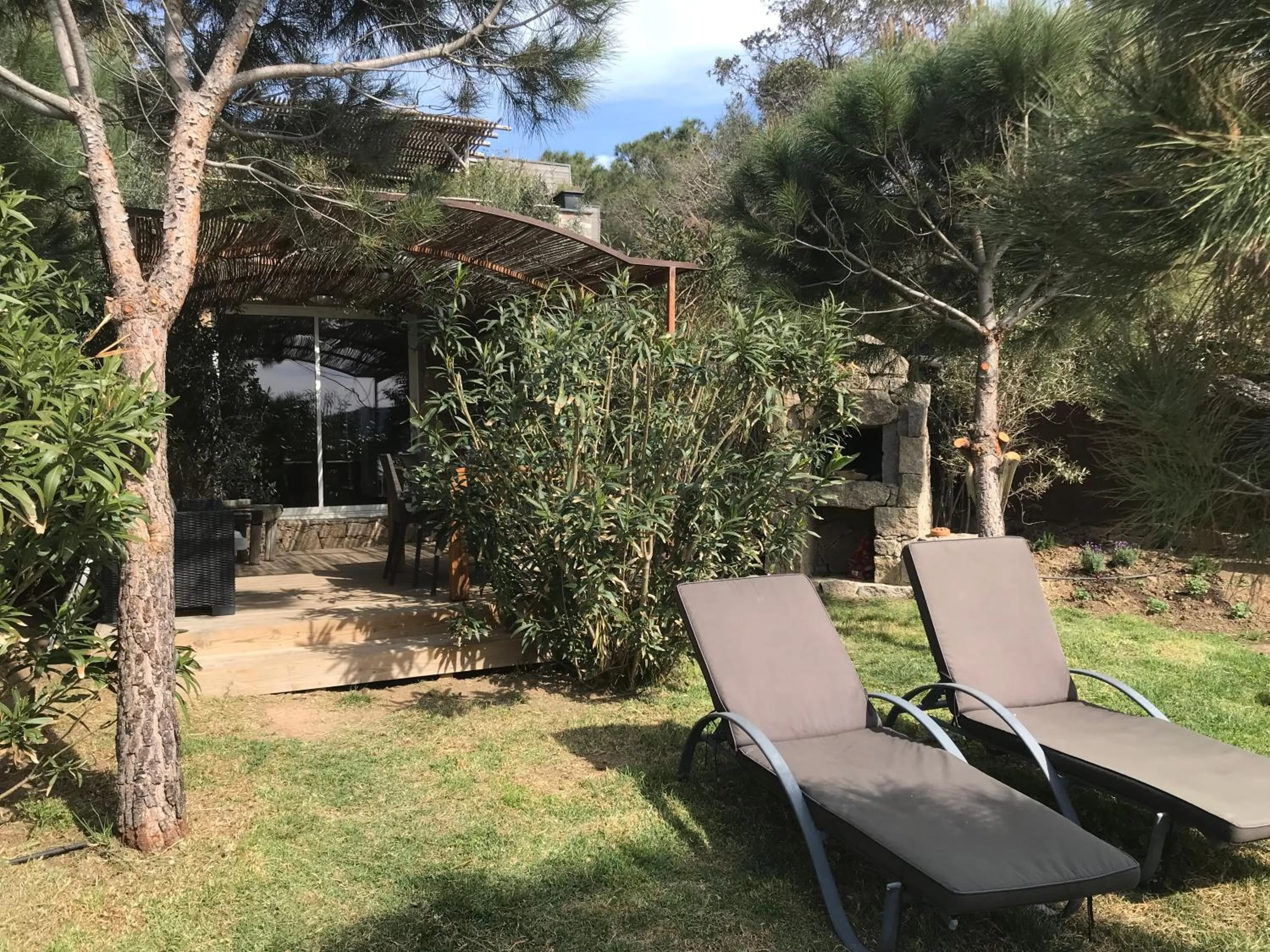 Patio, Garden in Maranatha Porto Vecchio