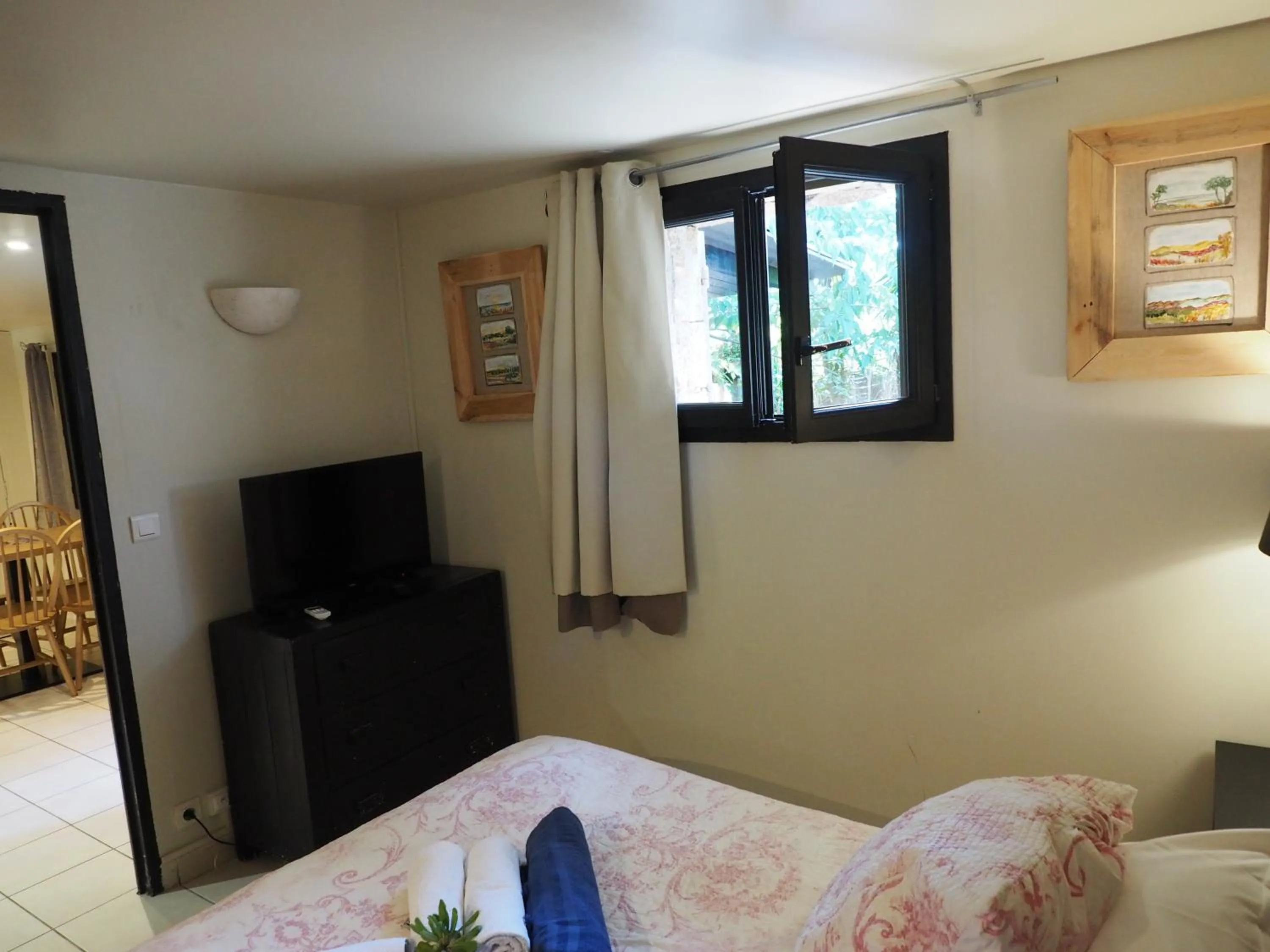 Bed in Maranatha Porto Vecchio