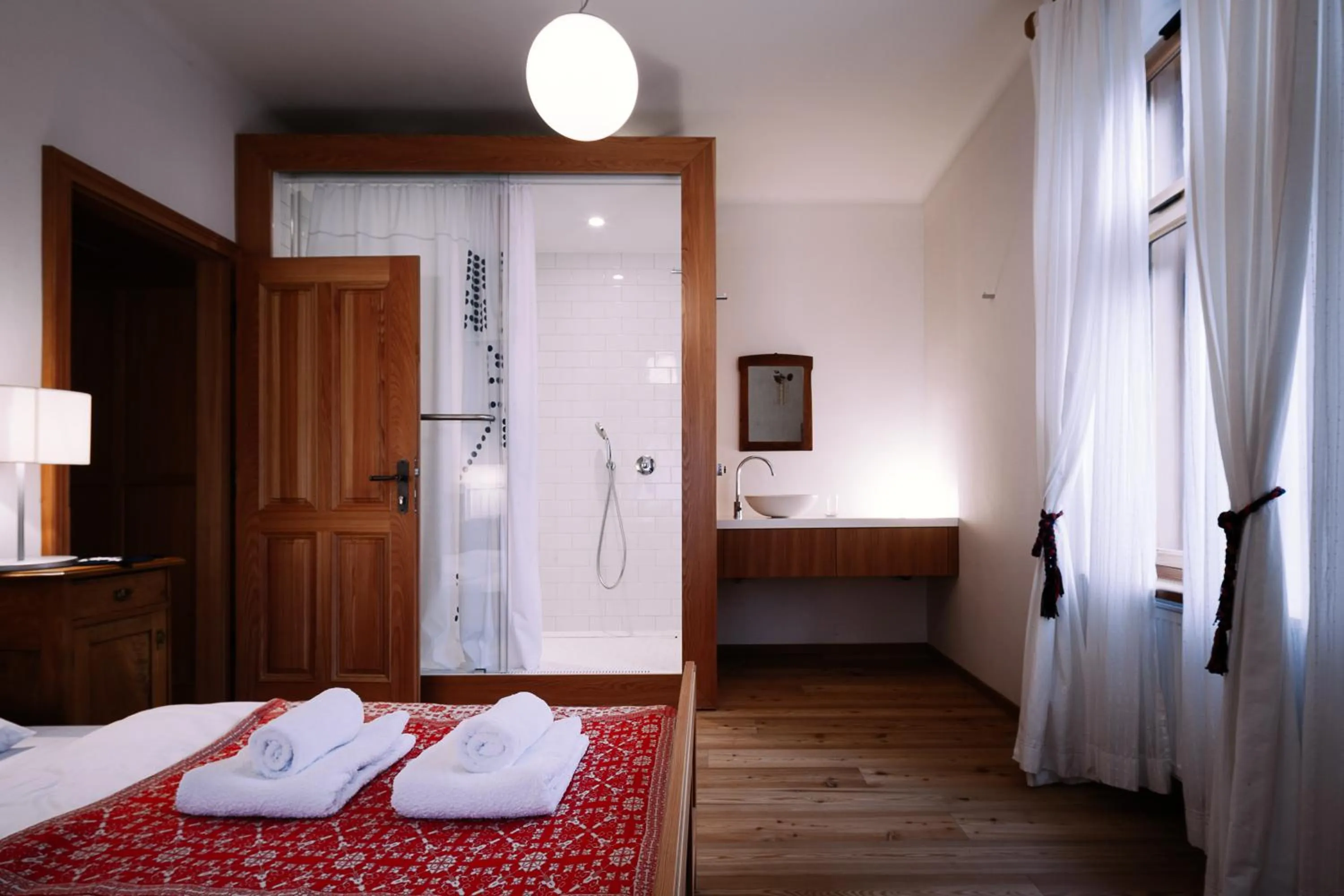 Bathroom, Bed in Pr'Gavedarjo Eco Heritage B&B