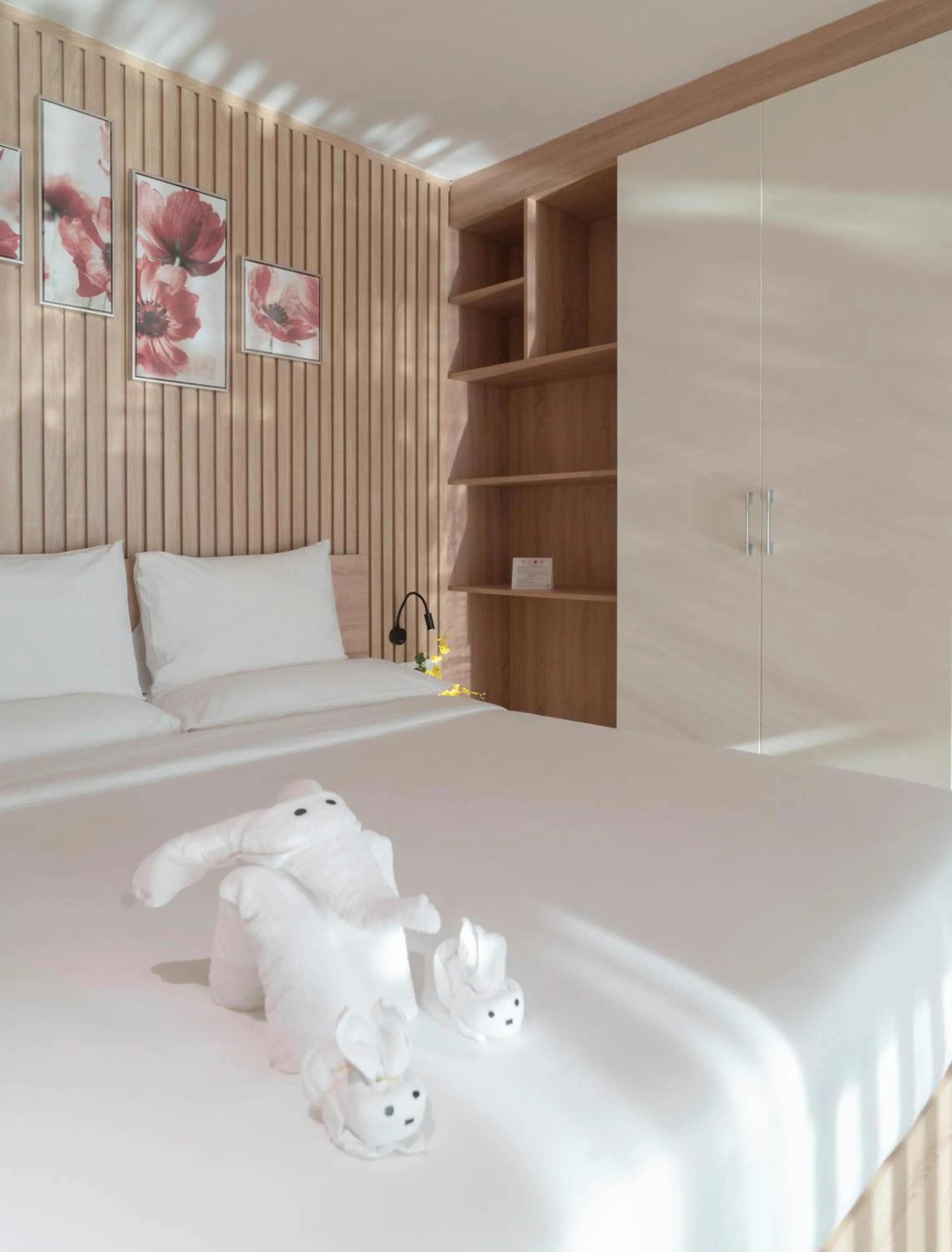 Bed in Emerald Bay Hotel & Spa Nha Trang