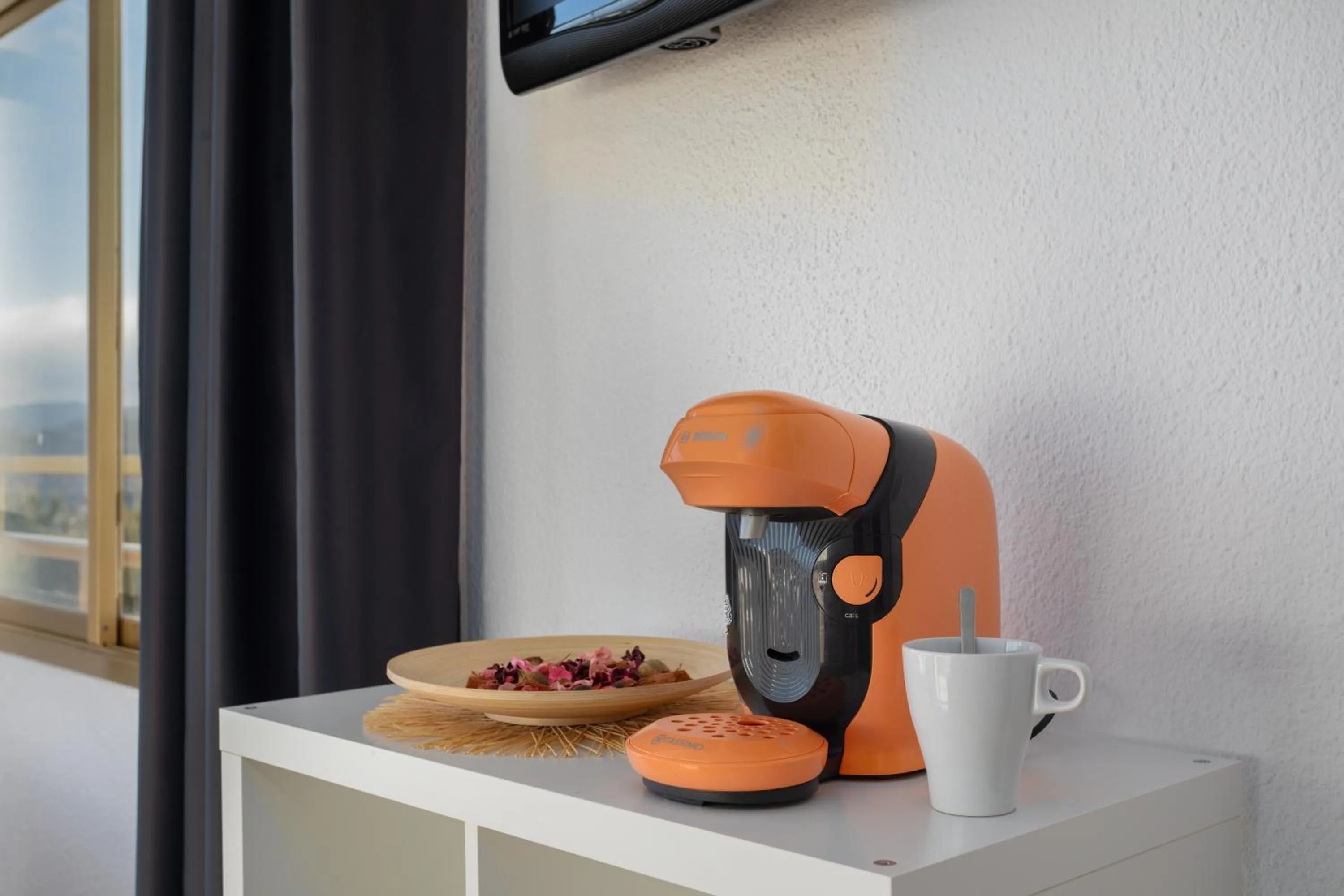 Coffee/tea facilities in AR Bolero park