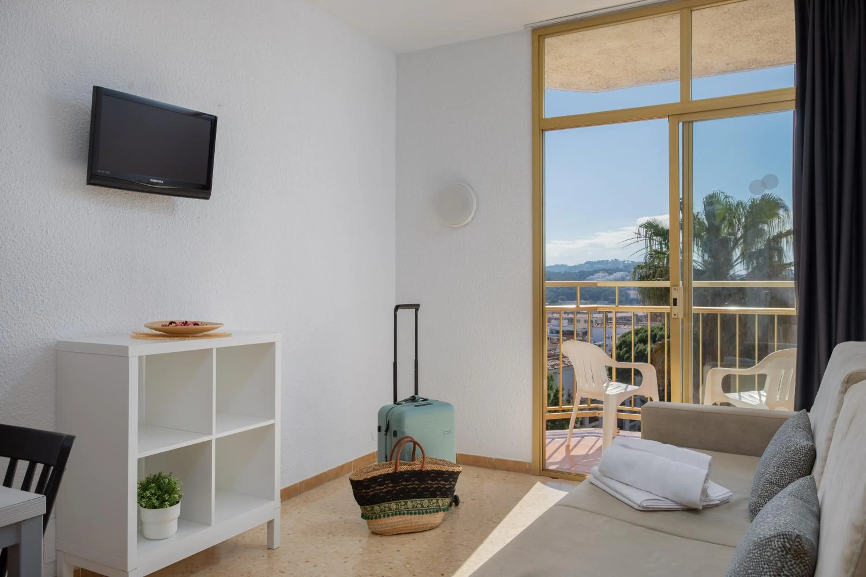 Living room in AR Bolero park