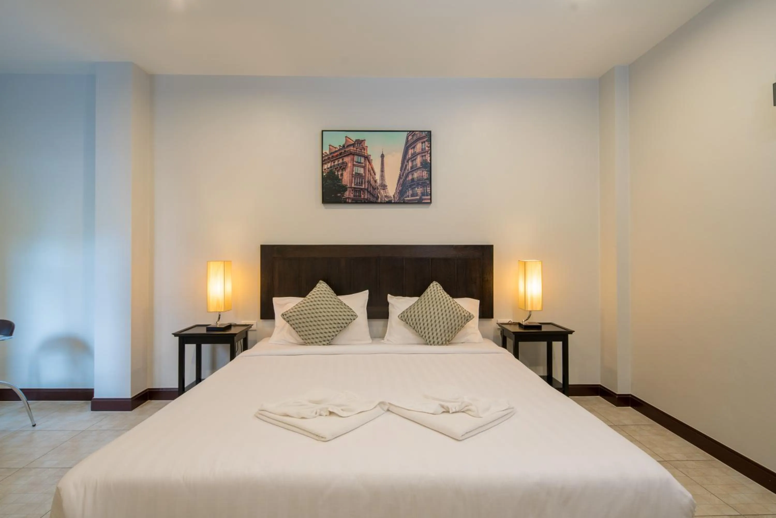 Bed in Amarin Hotel Patong