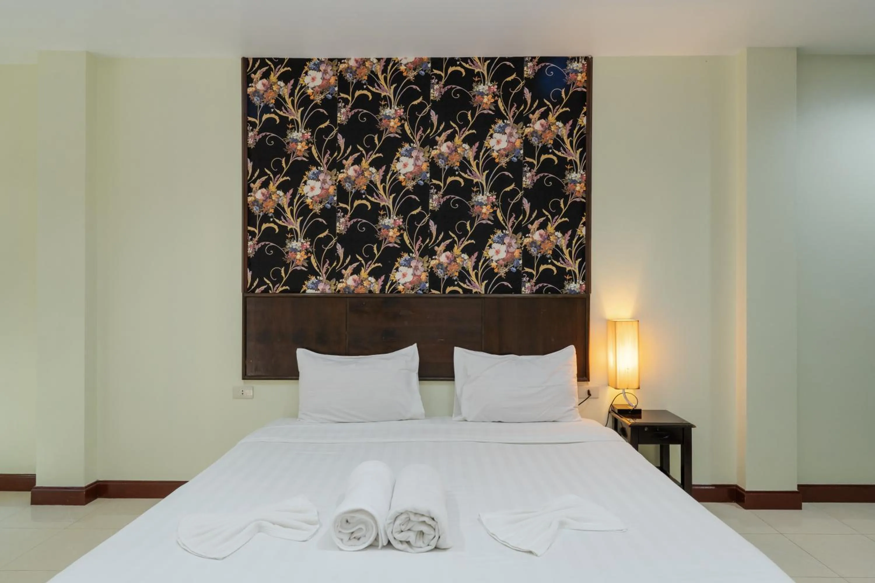 Bed in Amarin Hotel Patong