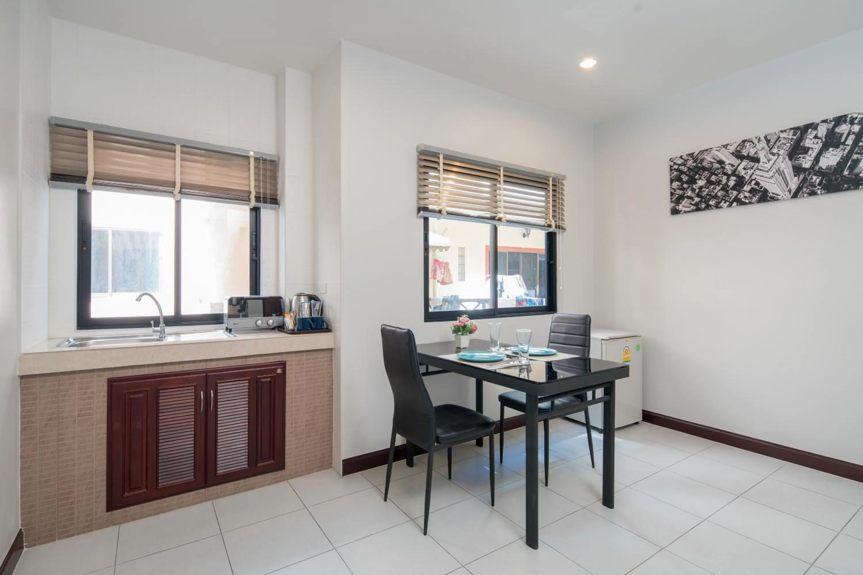 Kitchen or kitchenette in Amarin Hotel Patong